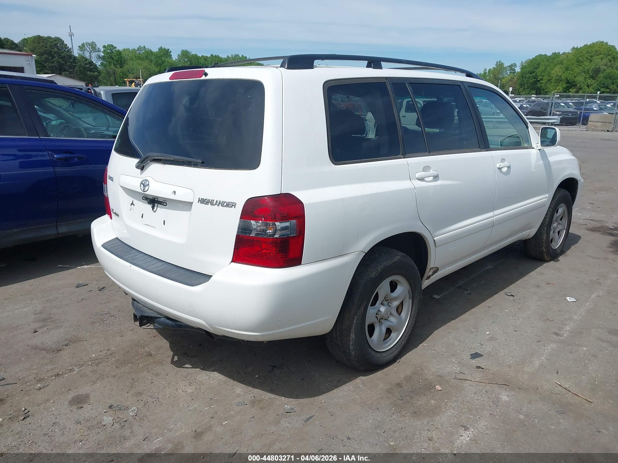 TOYOTA HIGHLANDER image 4