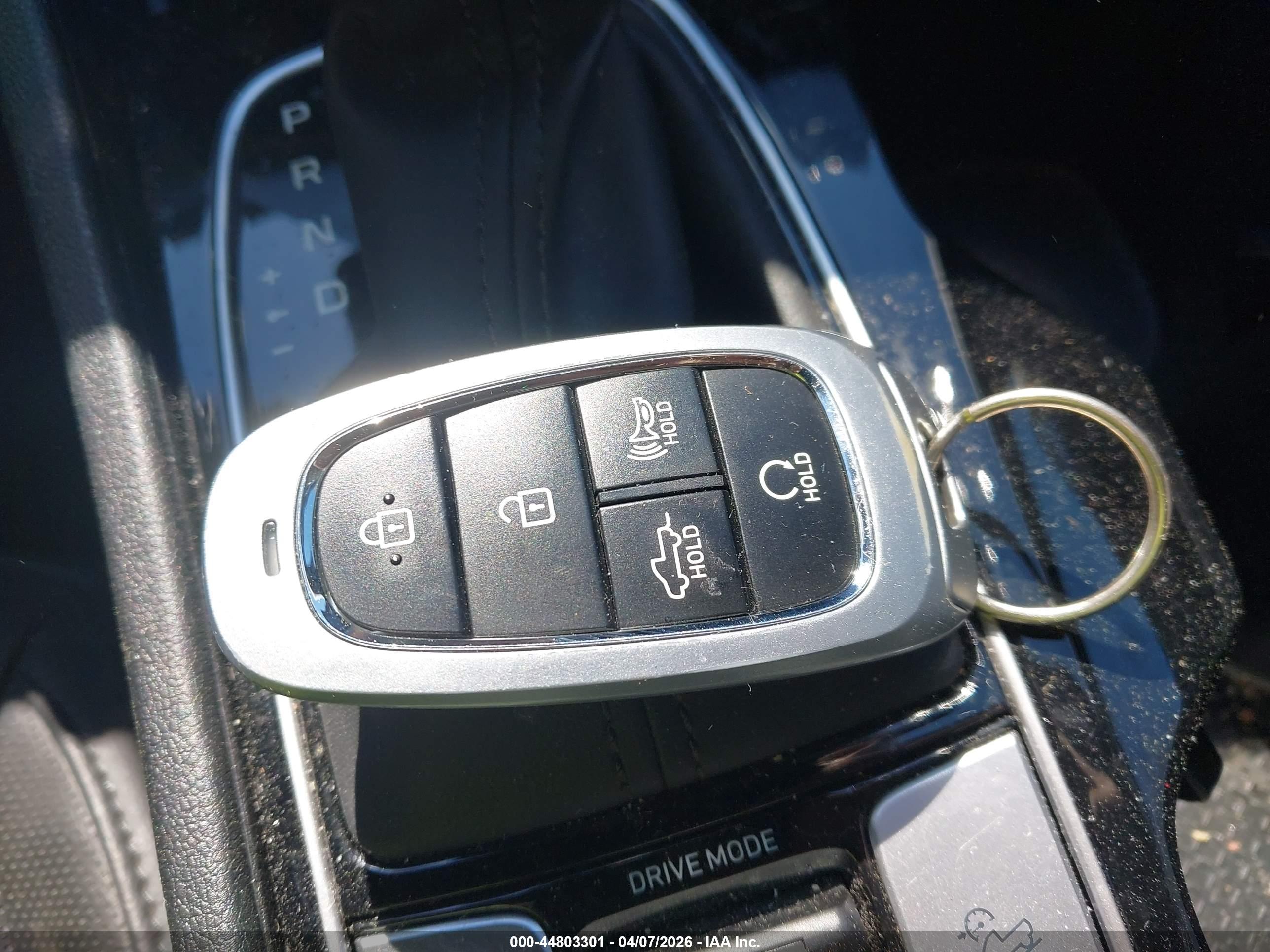 HYUNDAI SANTA image 11