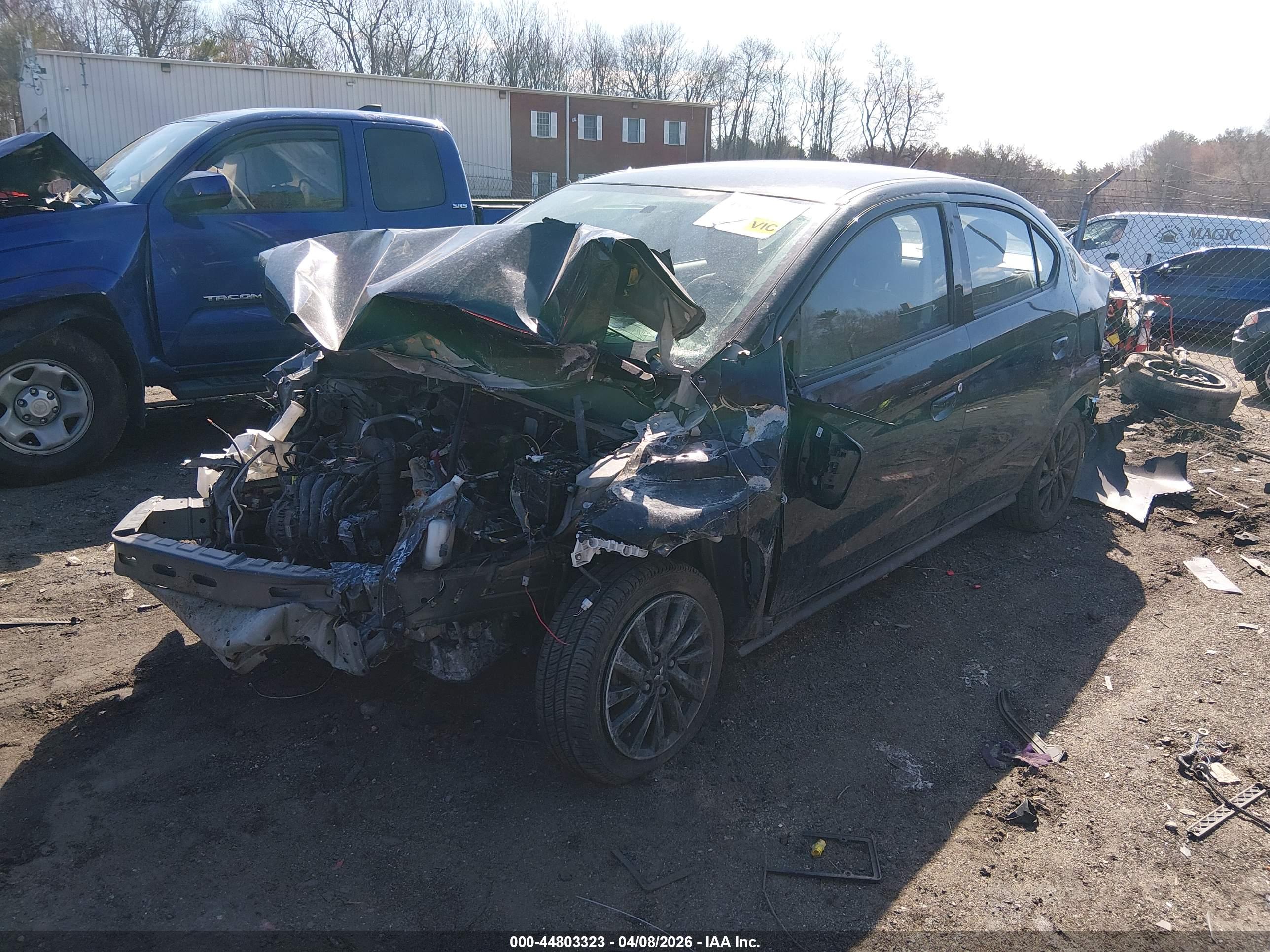 MITSUBISHI MIRAGE image 2