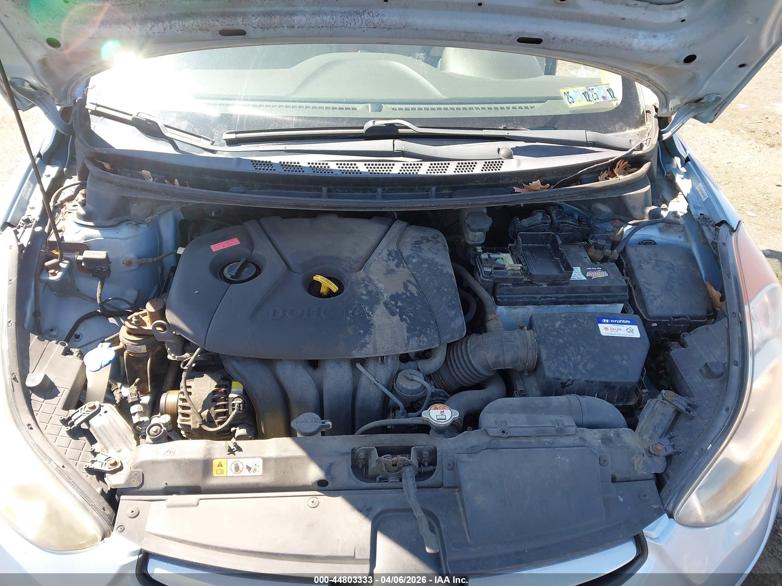 HYUNDAI ELANTRA image 10