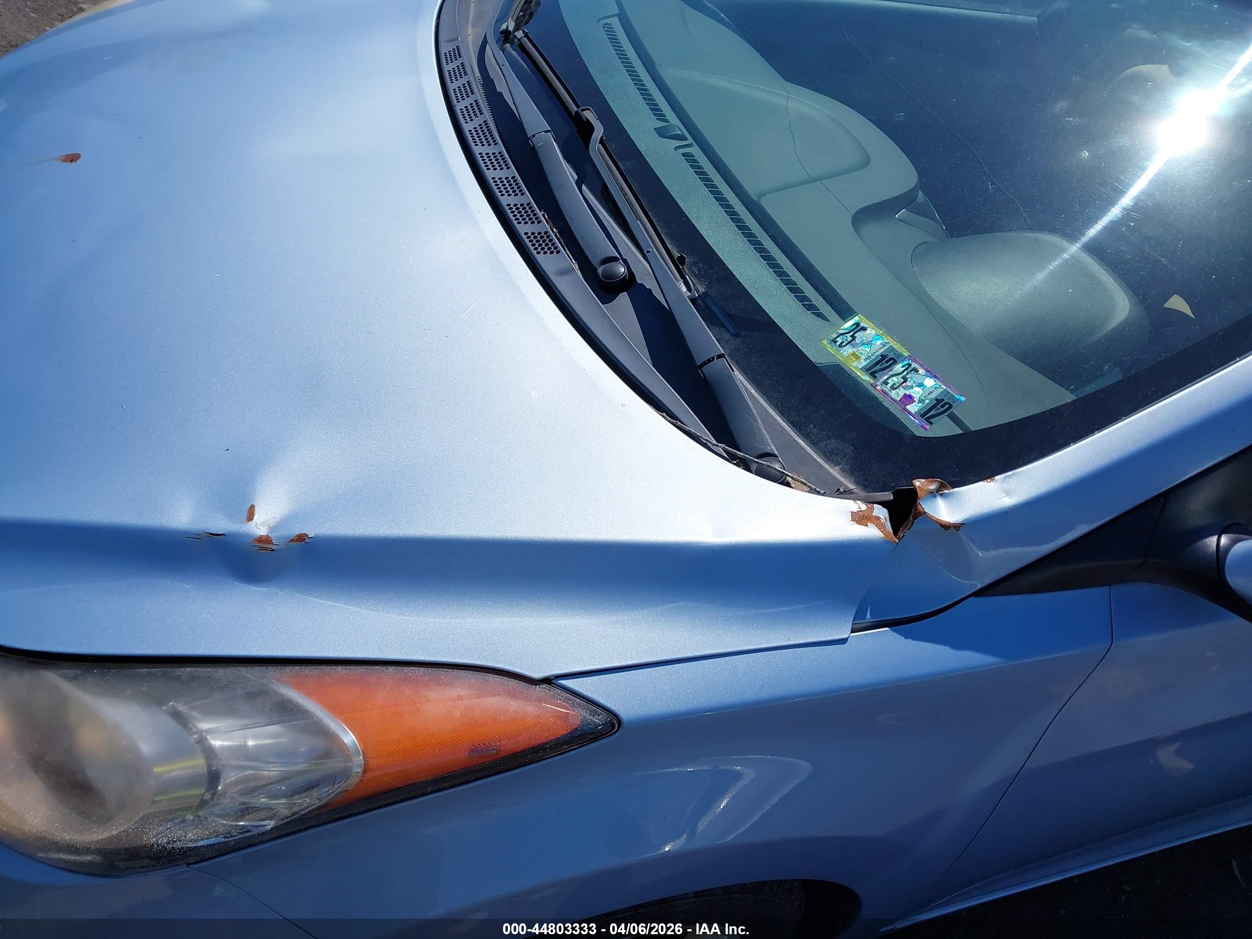 HYUNDAI ELANTRA image 6