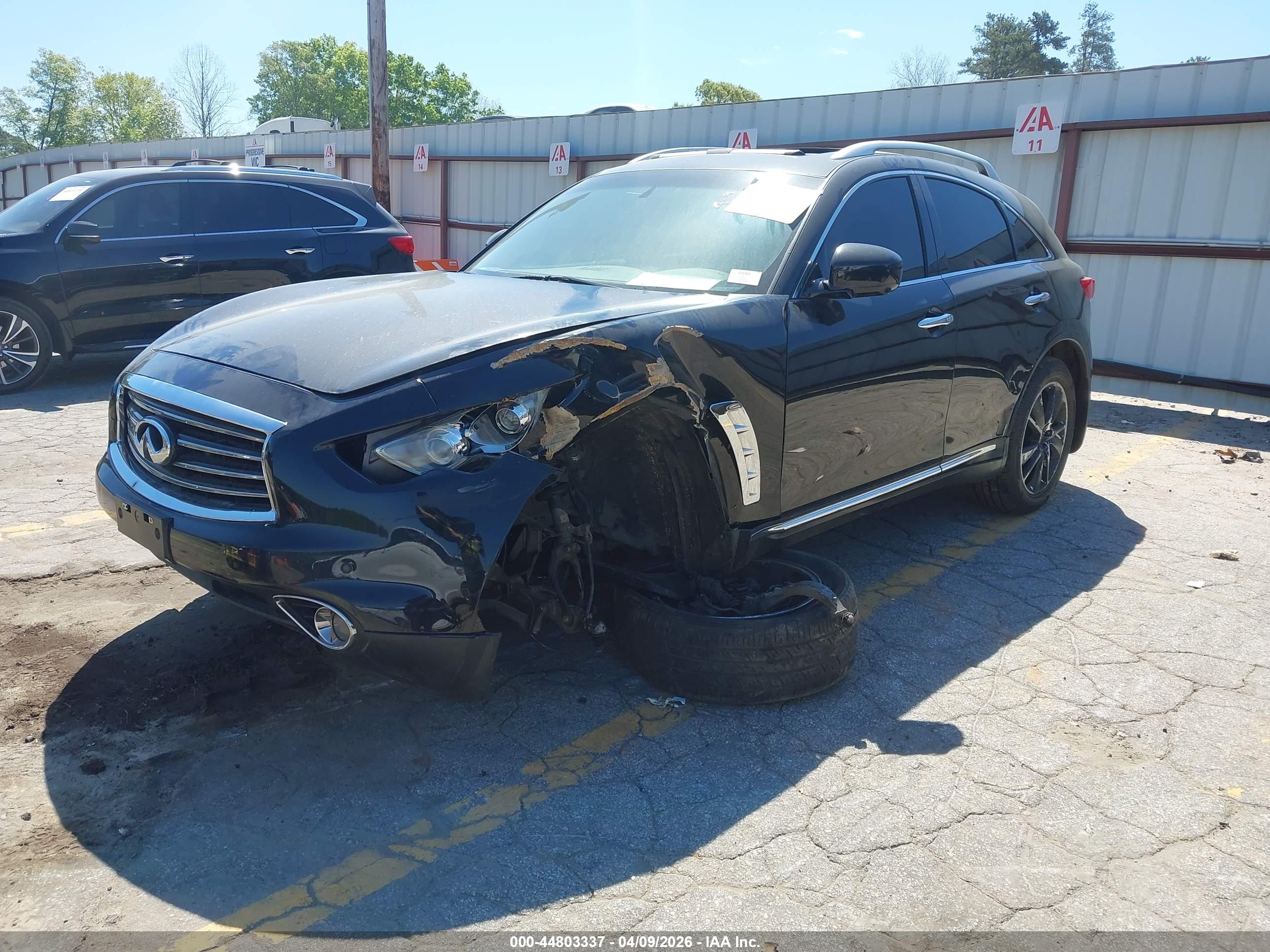 INFINITI FX35 image 2