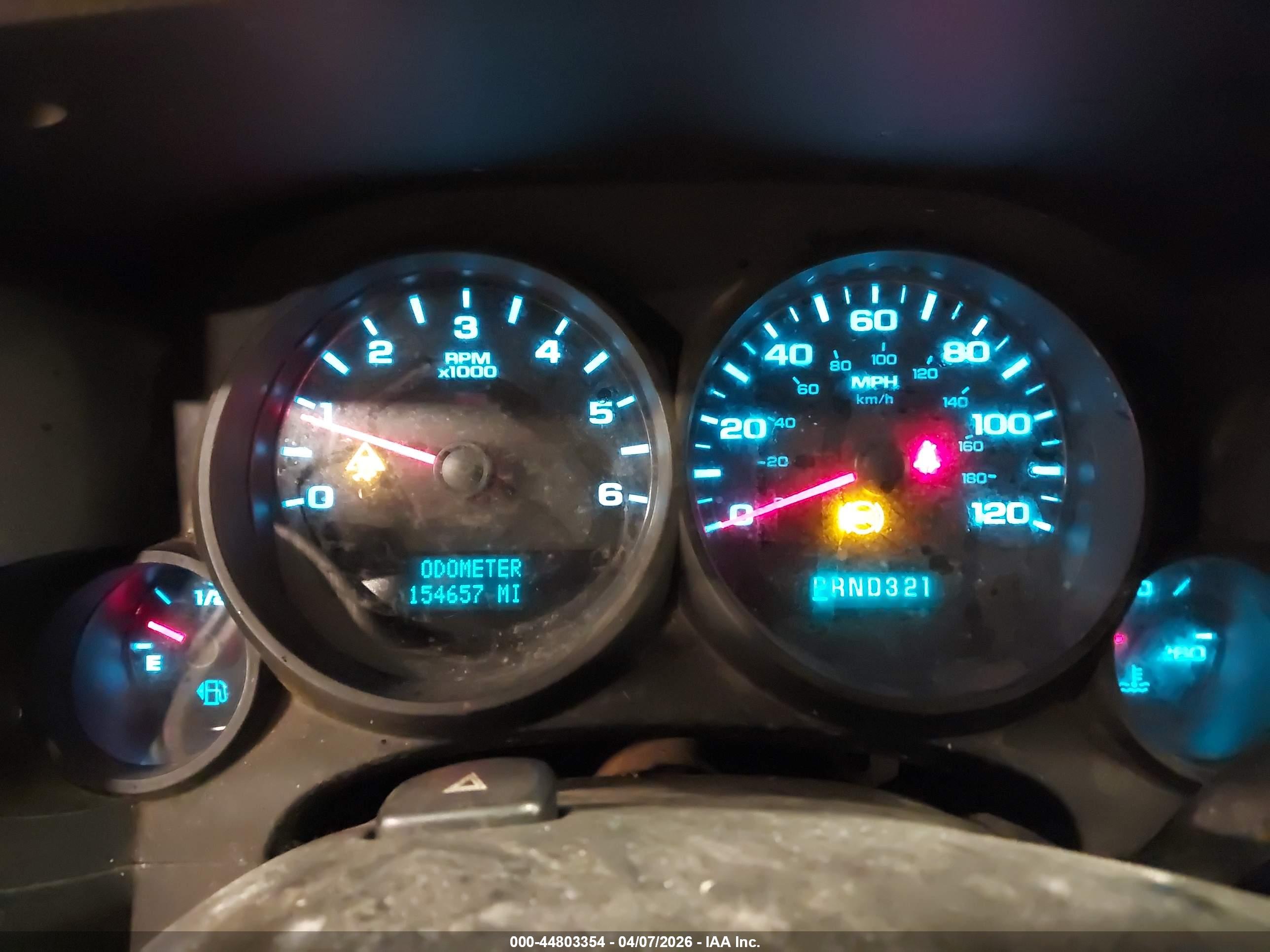 CHEVROLET SILVERADO image 7