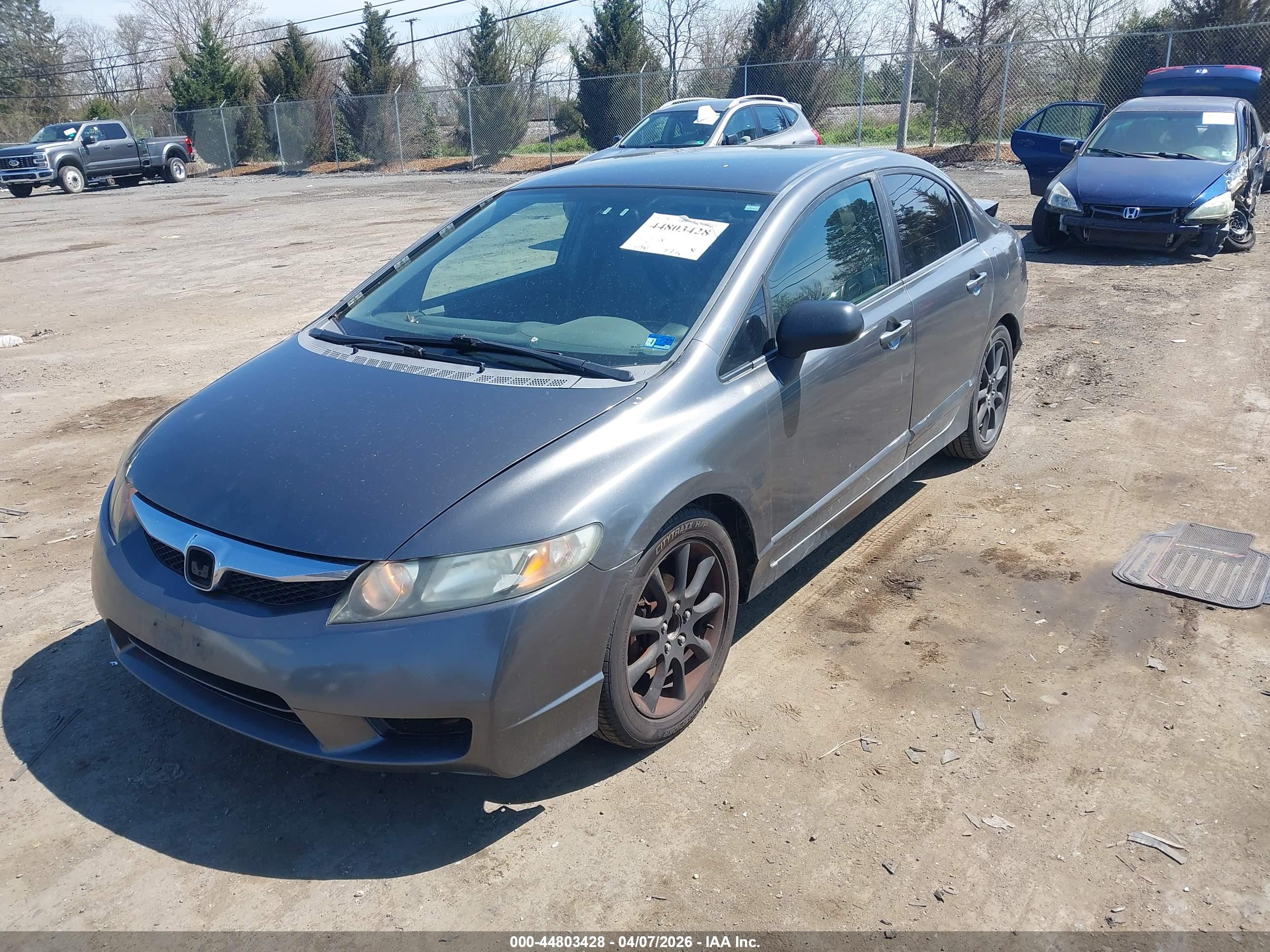 HONDA CIVIC image 2