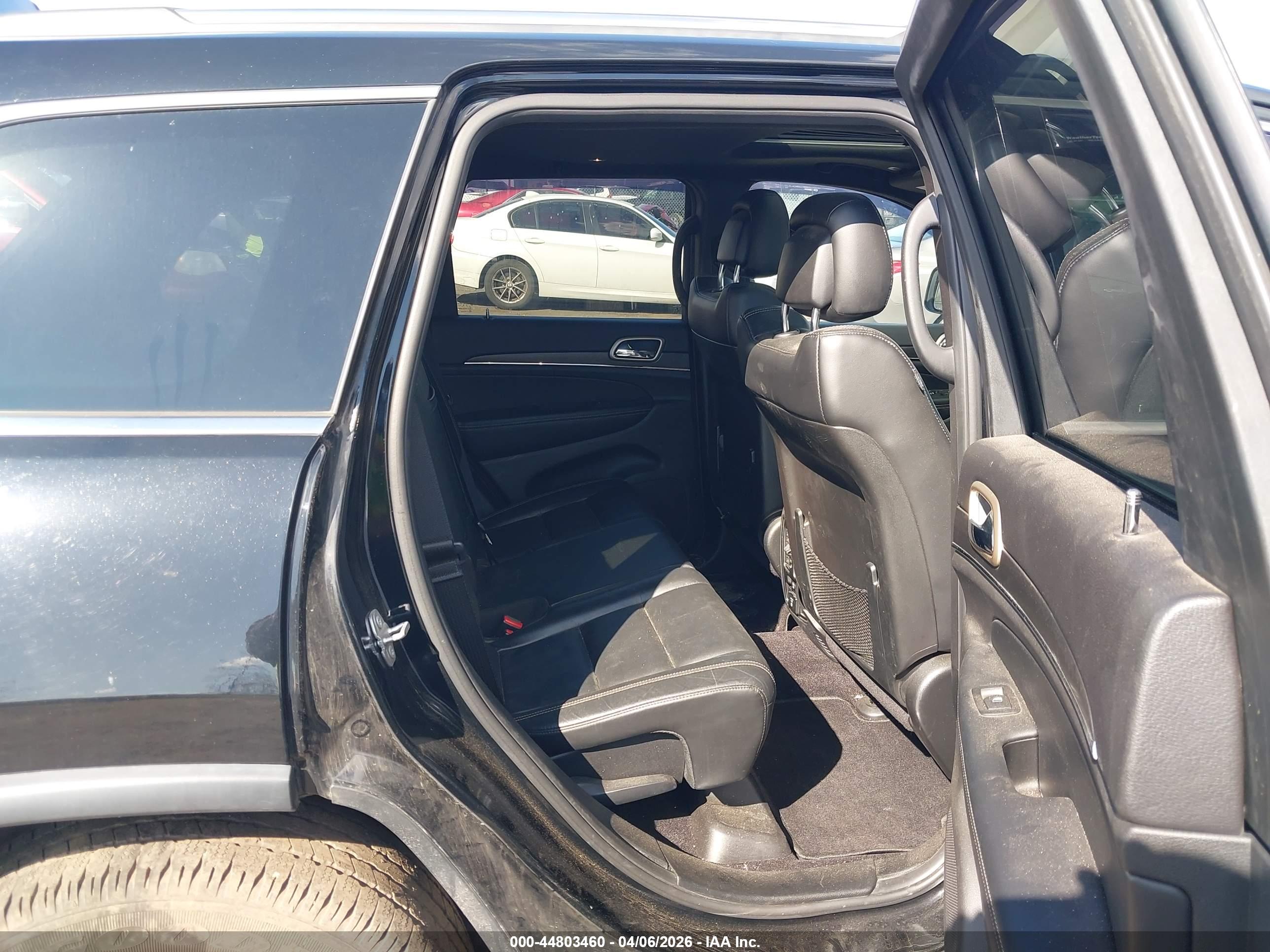 JEEP GRAND image 8