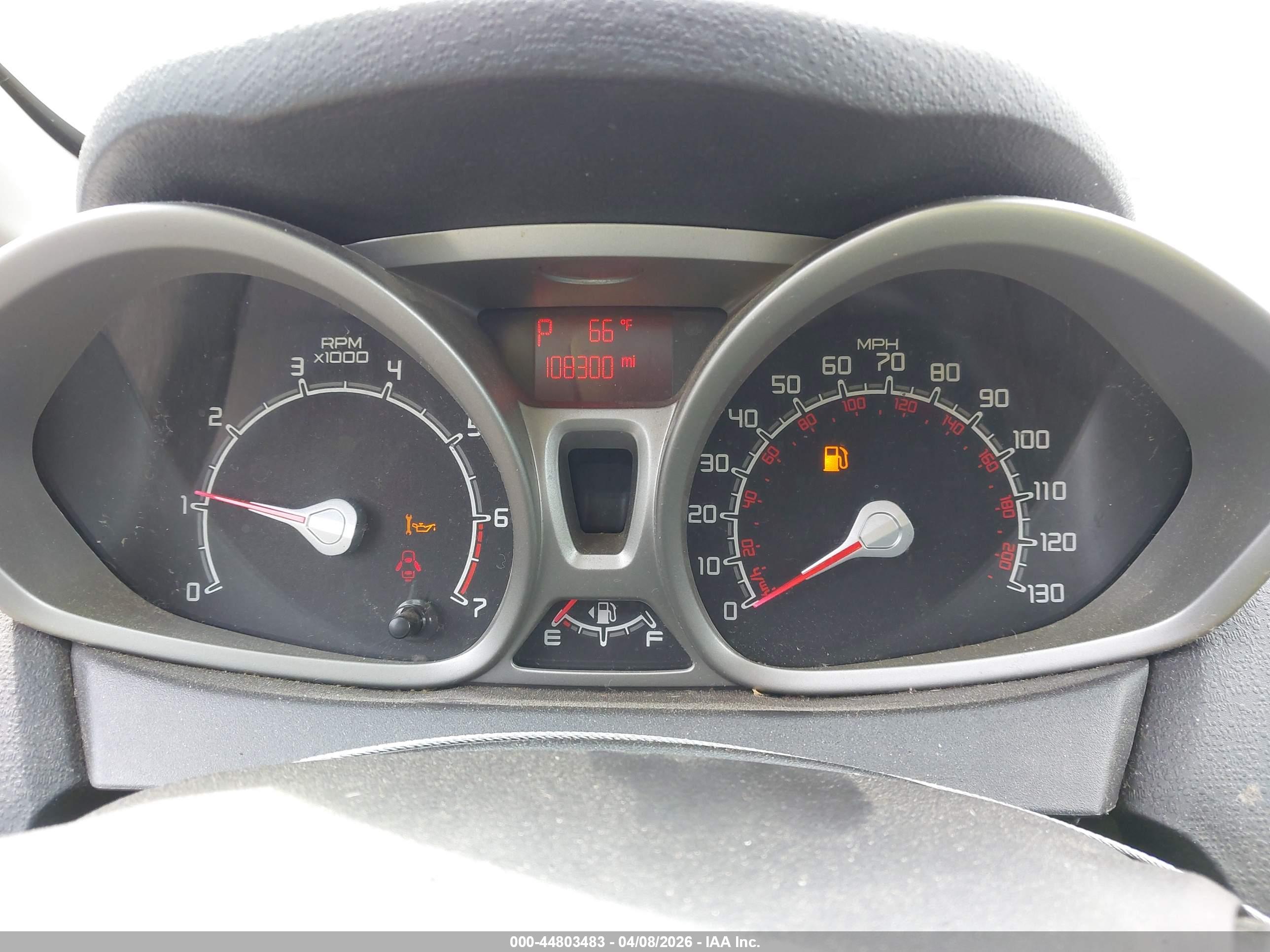 FORD FIESTA image 7