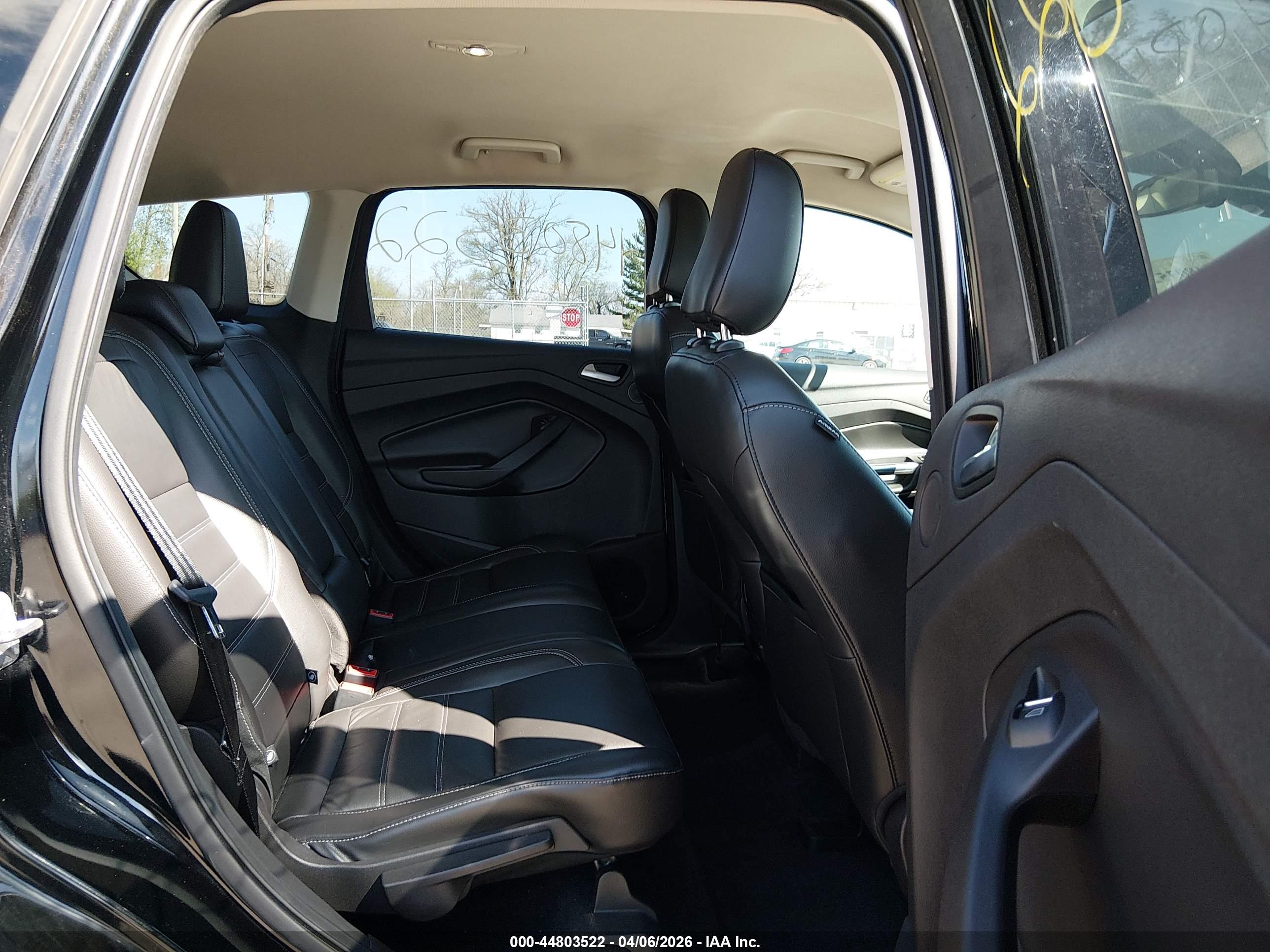 FORD ESCAPE image 8