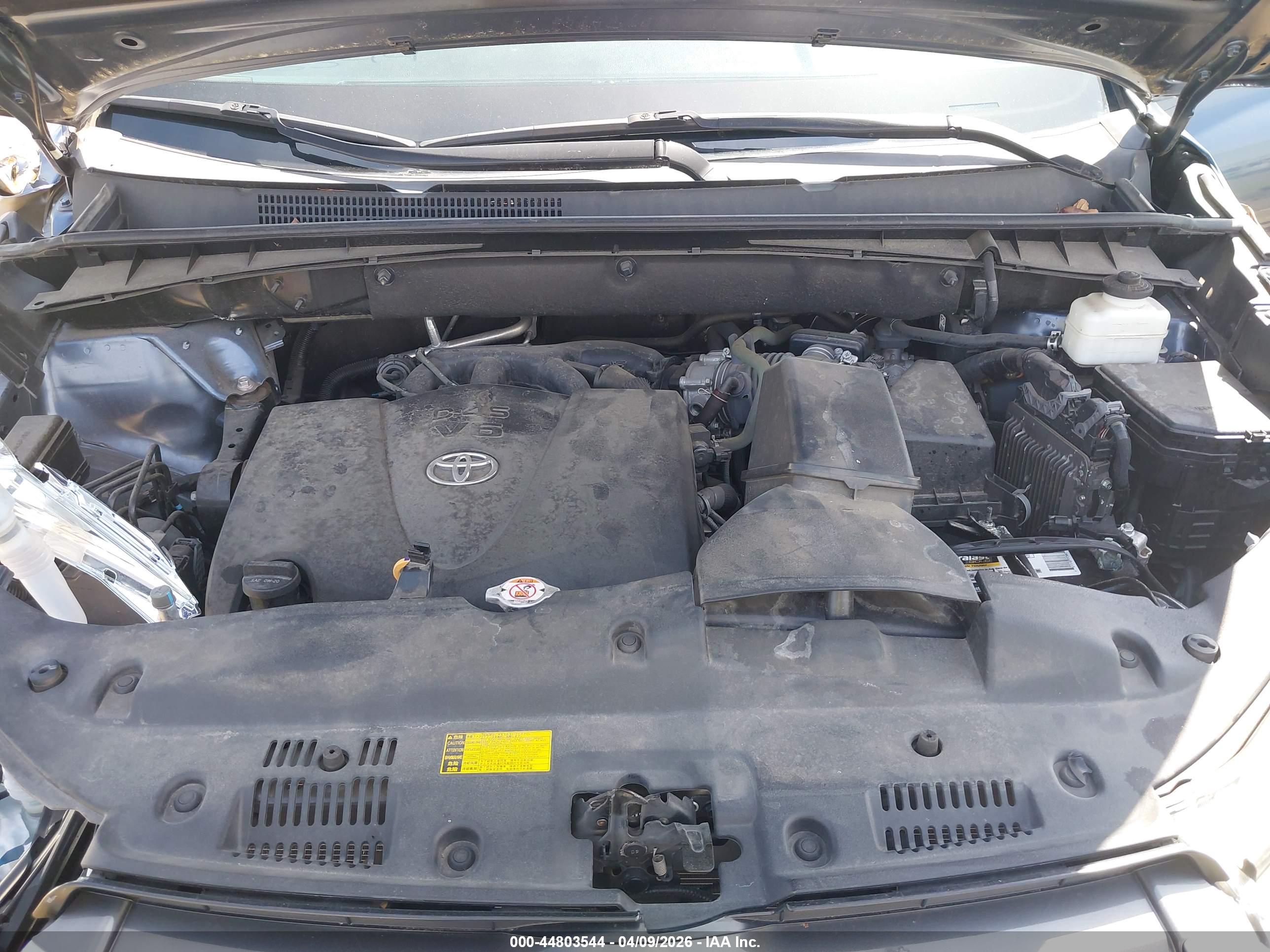 TOYOTA HIGHLANDER image 10