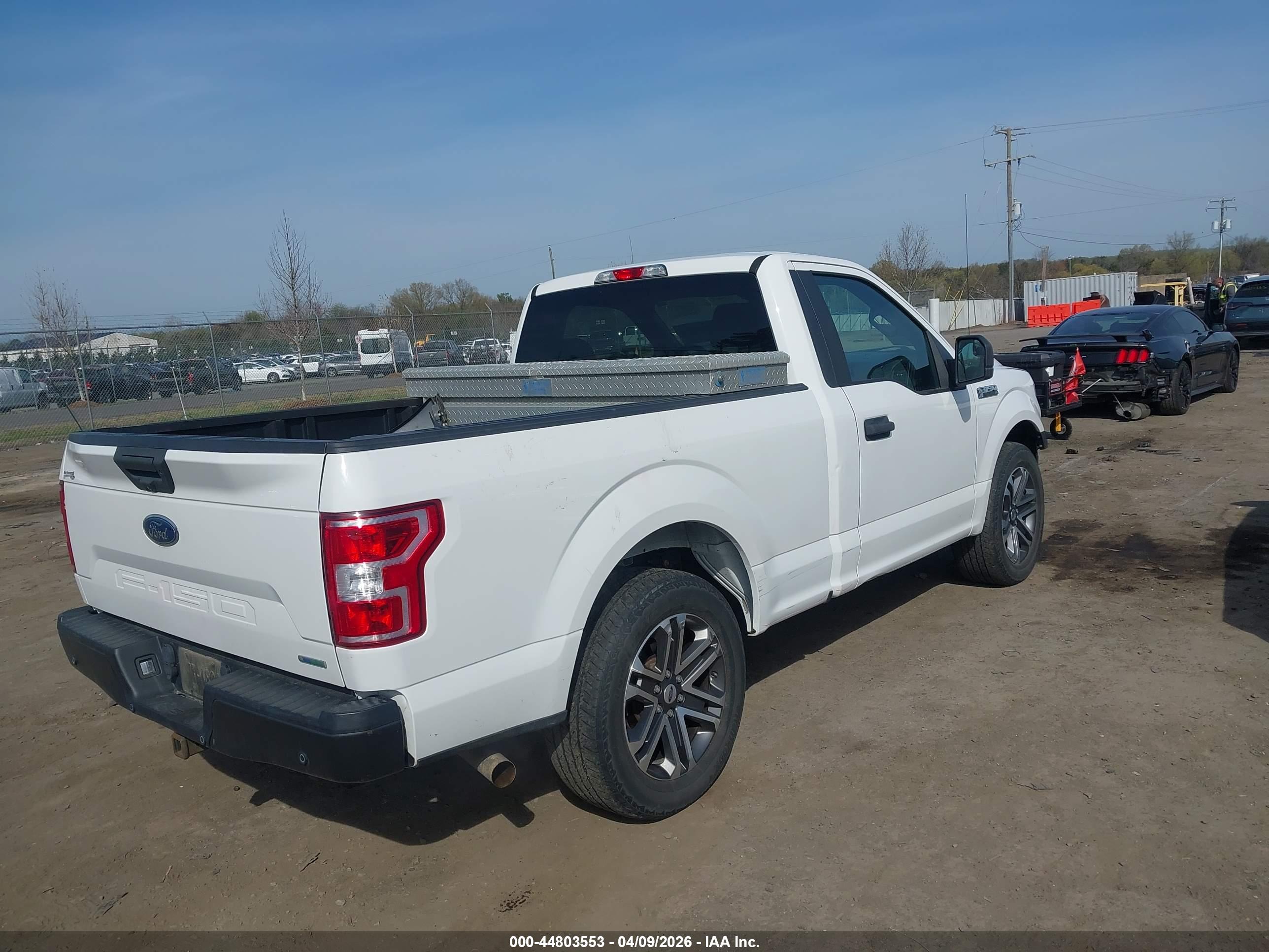 FORD F-150 image 4