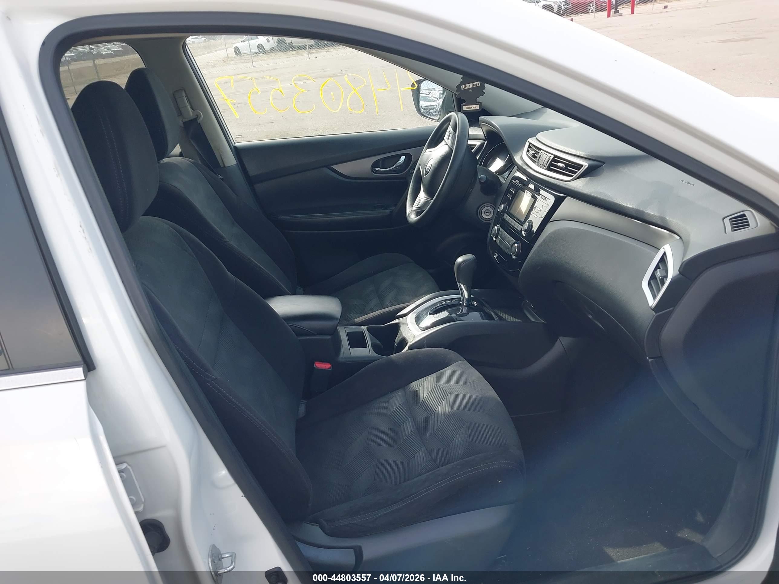 NISSAN ROGUE image 5