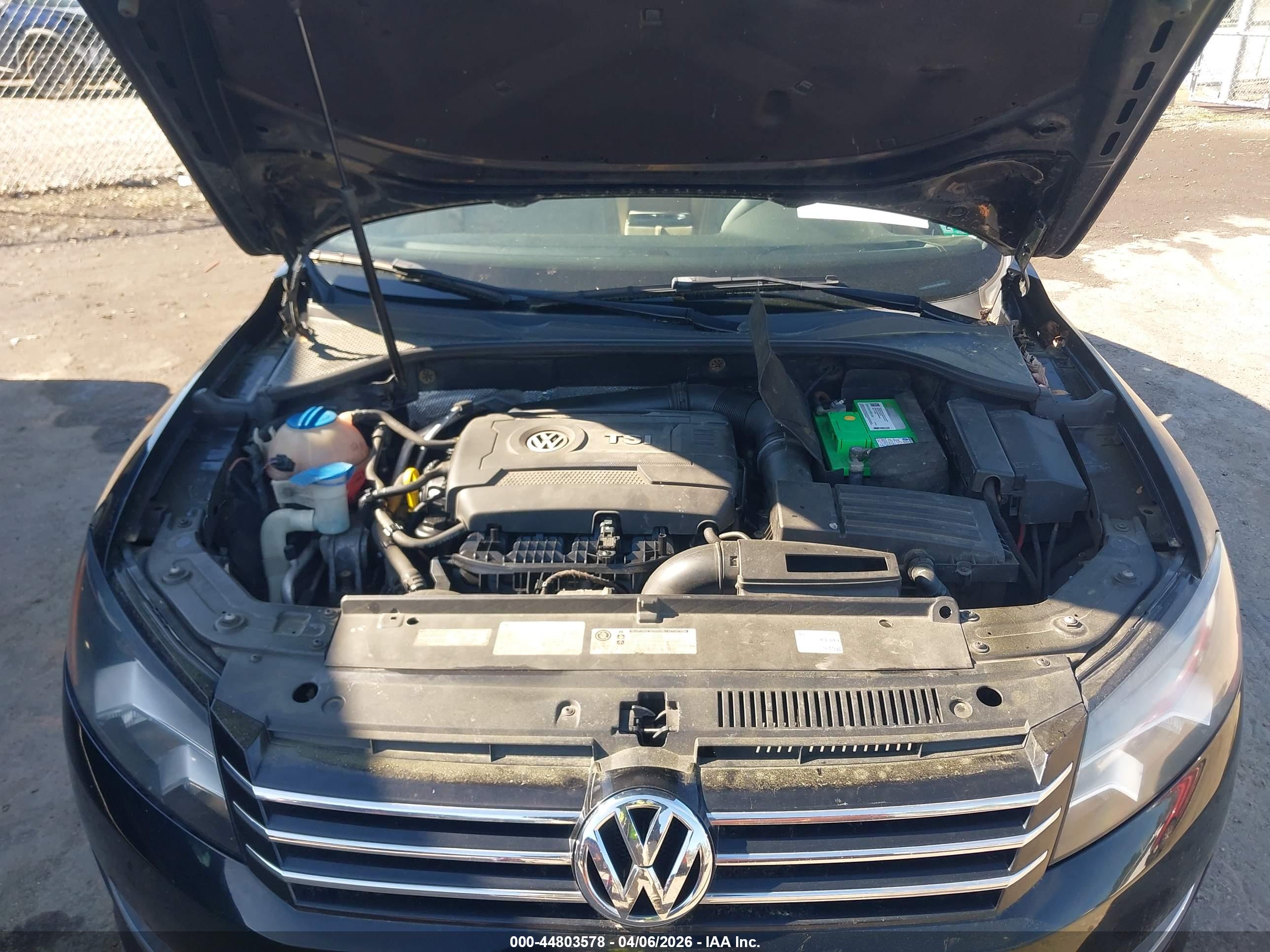 VOLKSWAGEN PASSAT image 10