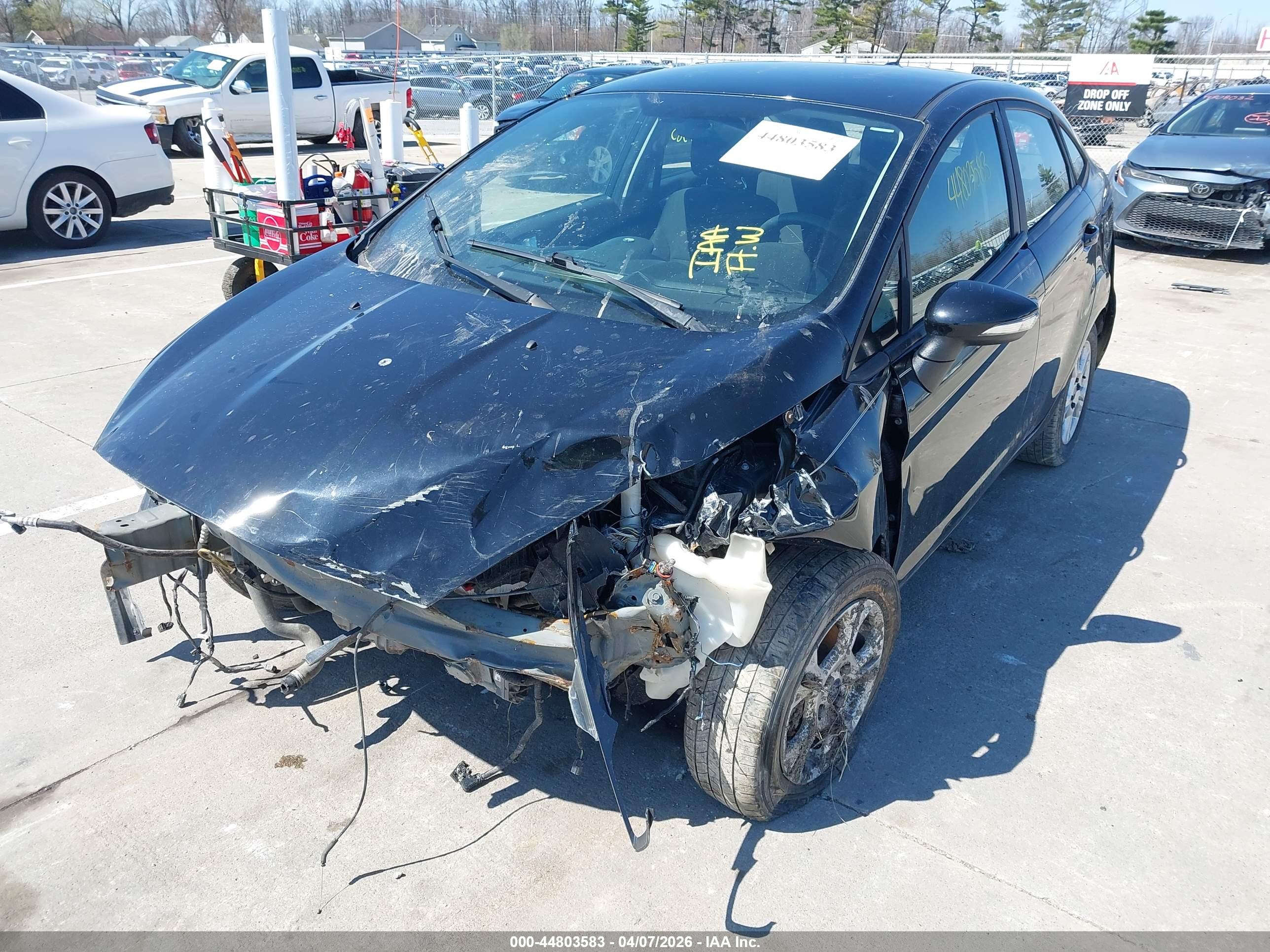 FORD FIESTA image 6