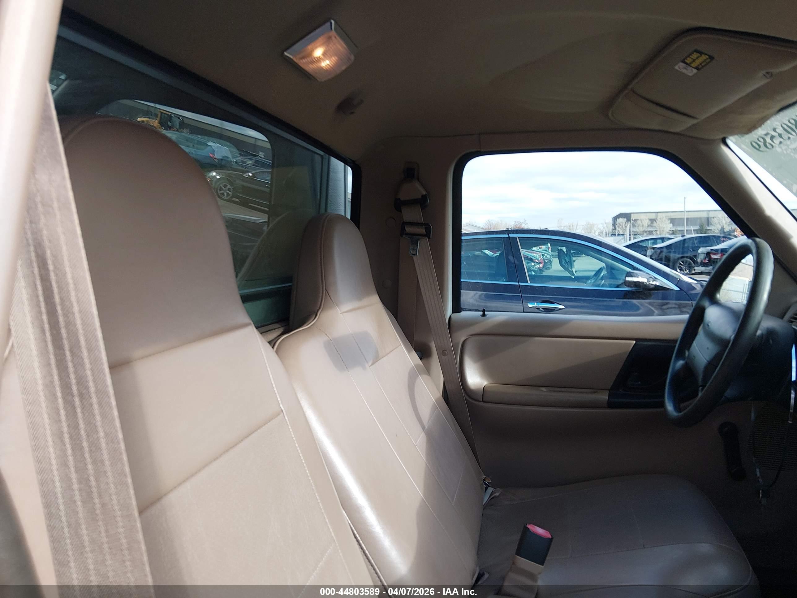 FORD RANGER image 8