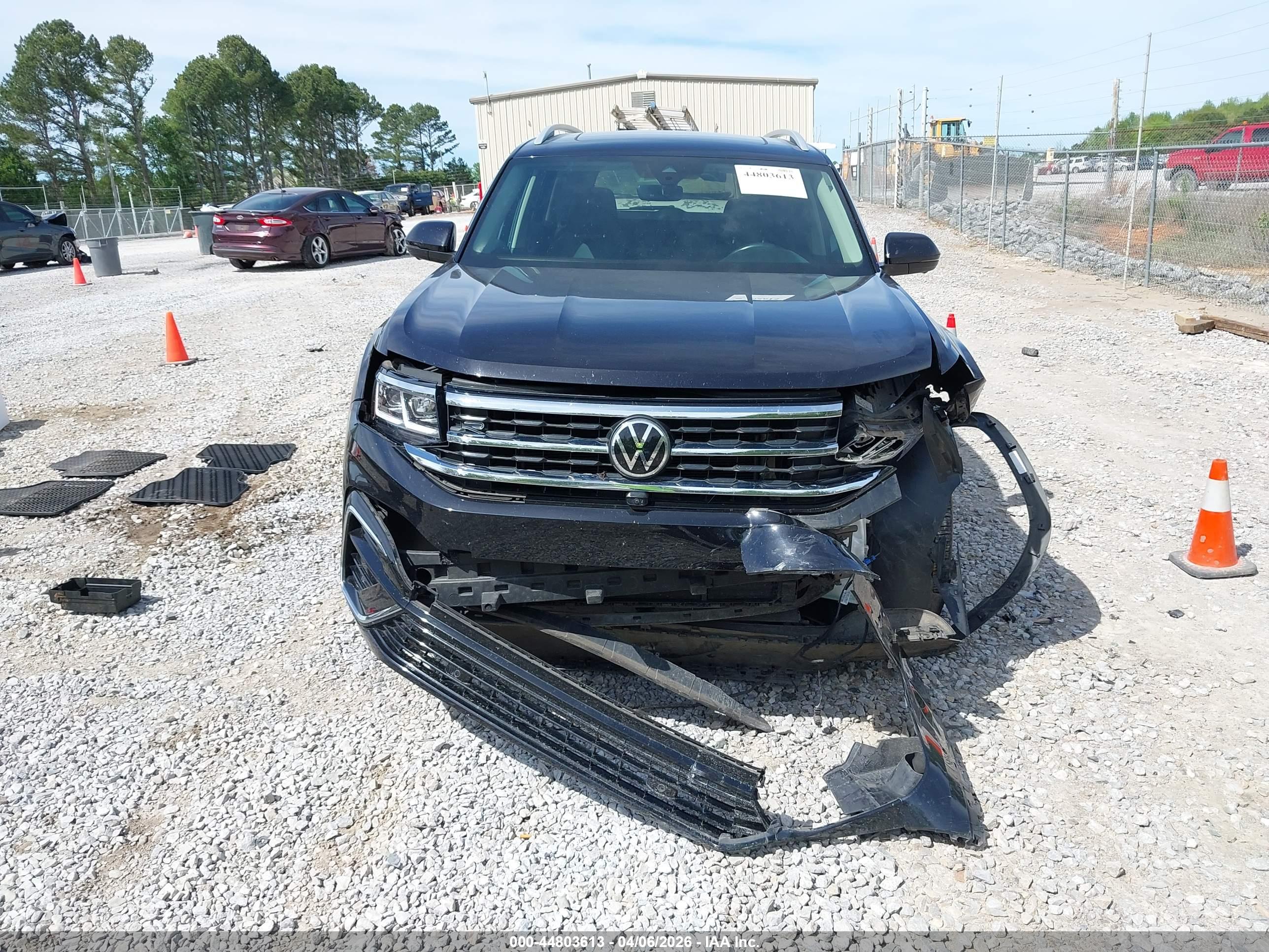 VOLKSWAGEN ATLAS image 6