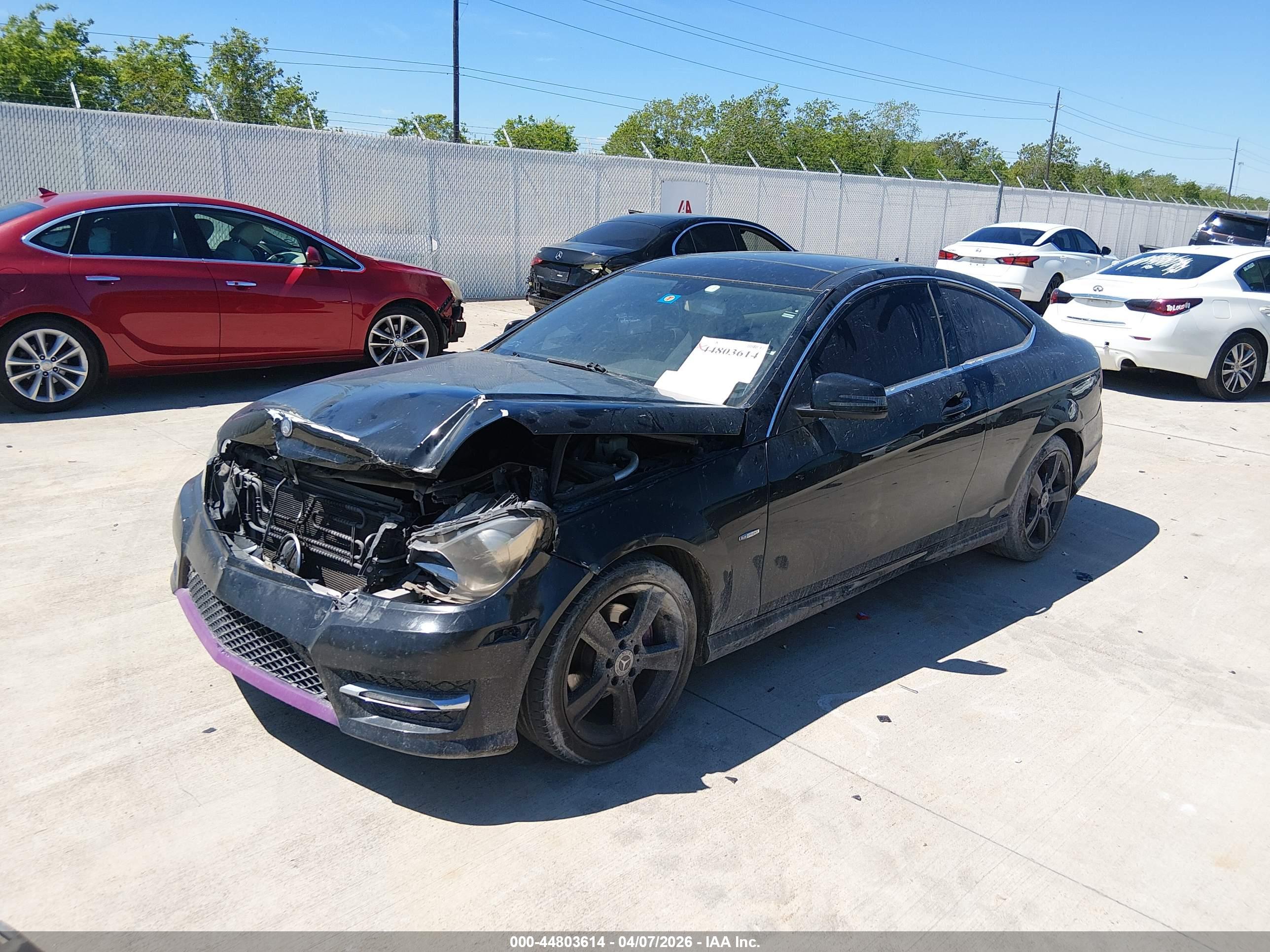 MERCEDES-BENZ C image 2