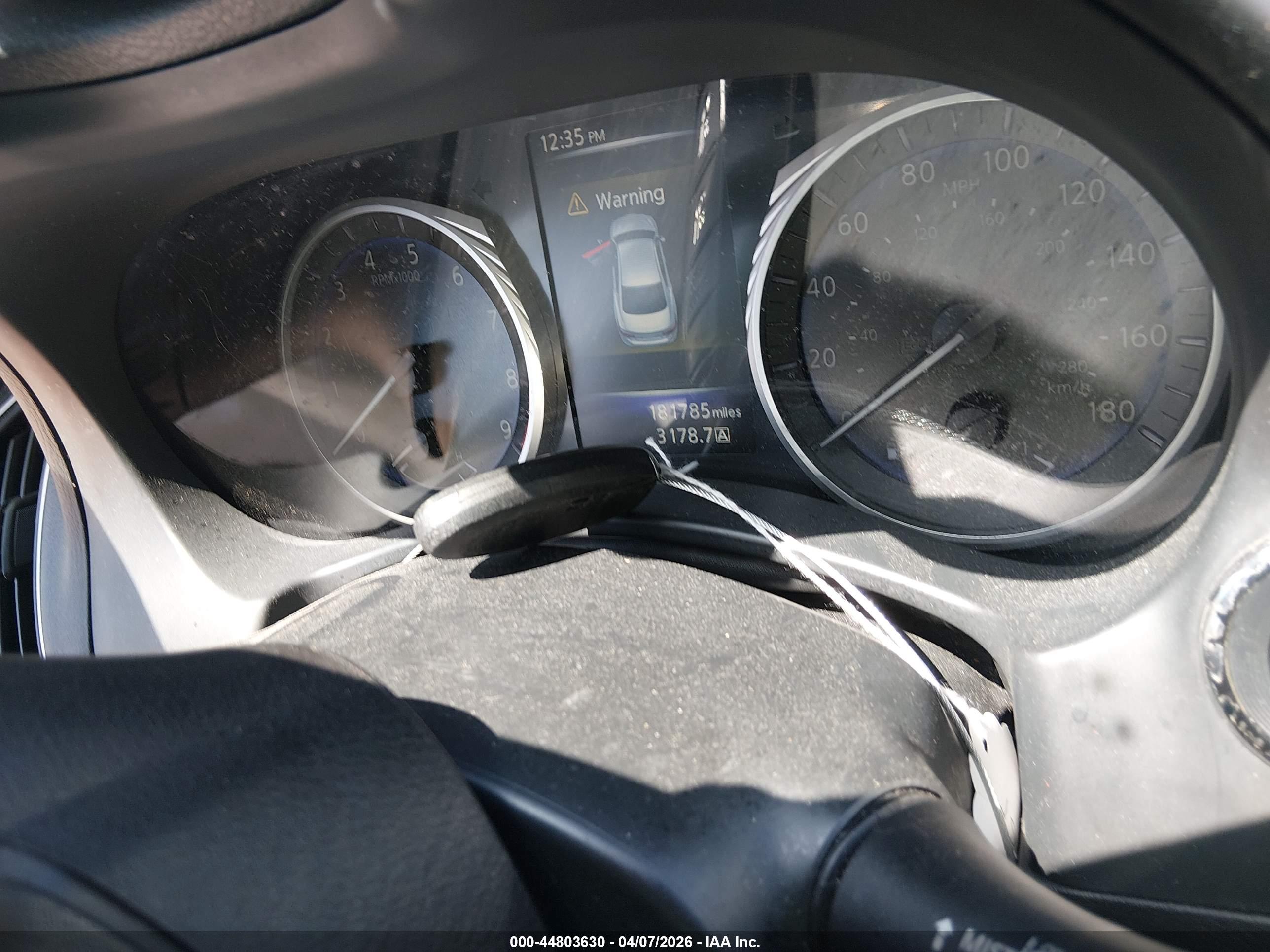 INFINITI Q50 image 11