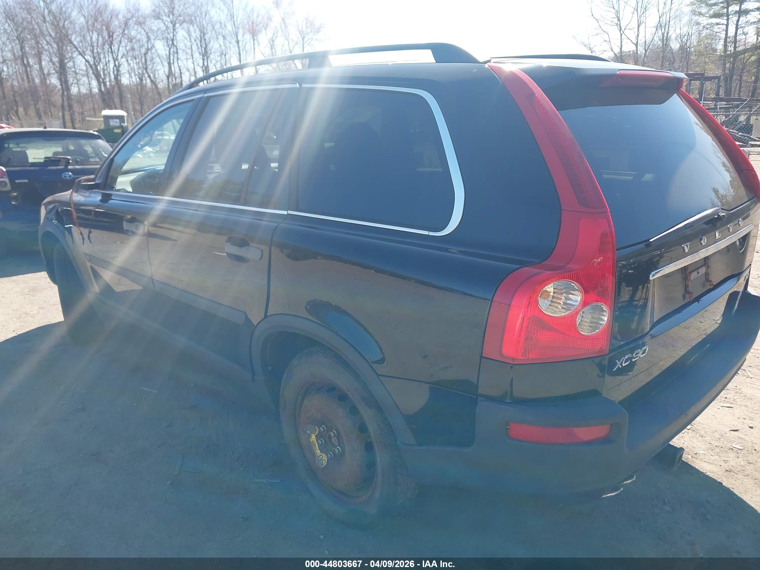 VOLVO XC90 image 3