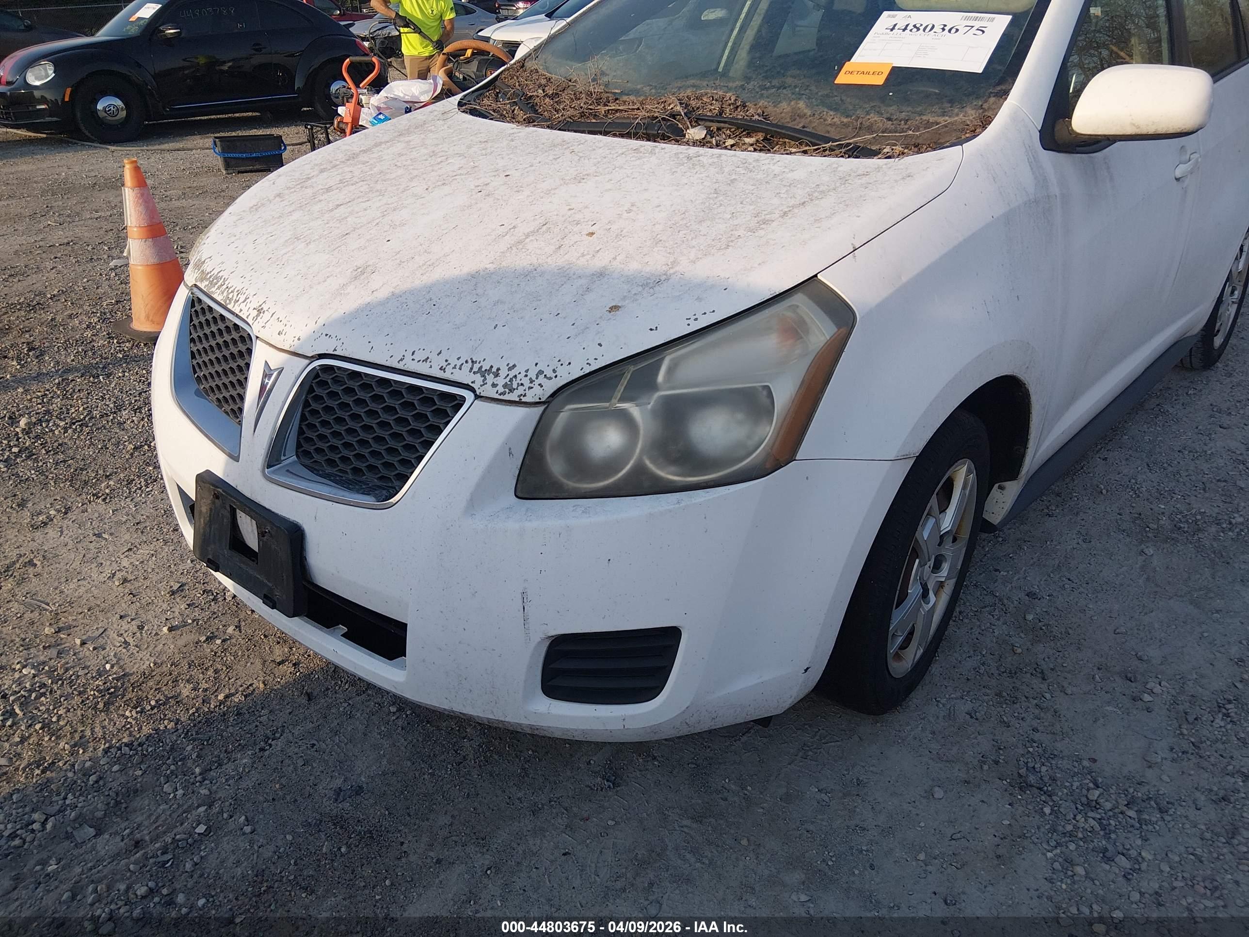 PONTIAC VIBE image 6