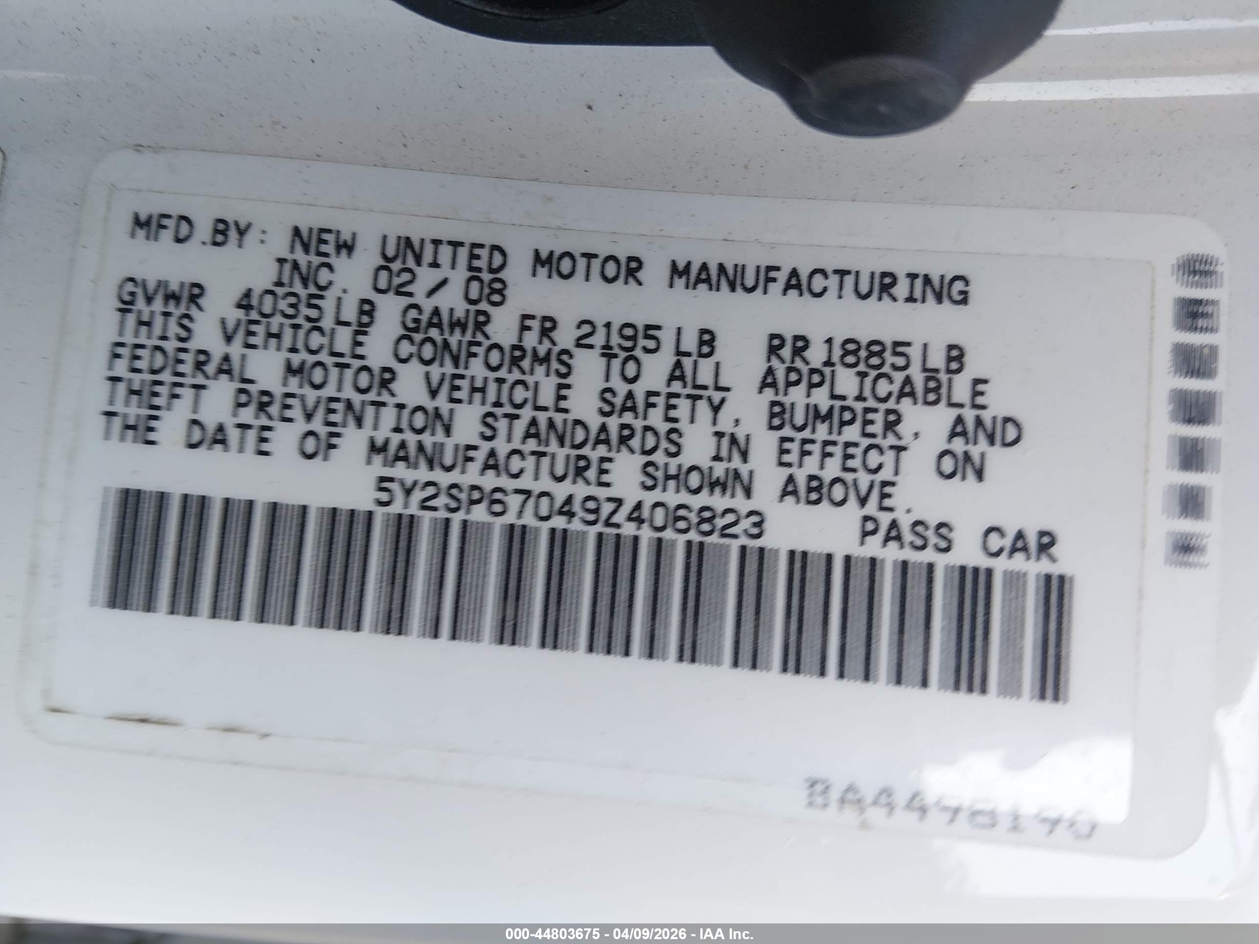 PONTIAC VIBE image 9