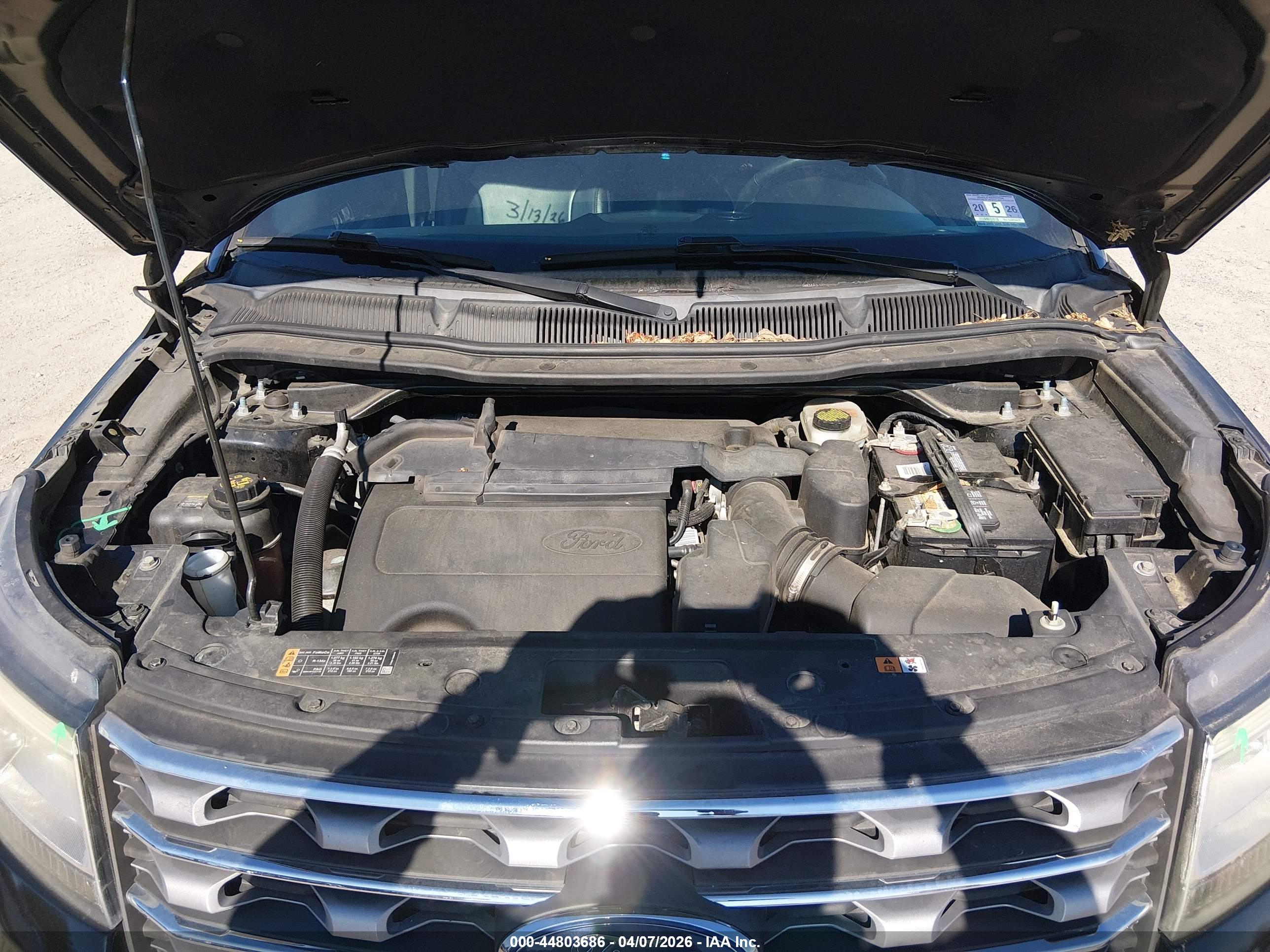 FORD EXPLORER image 10