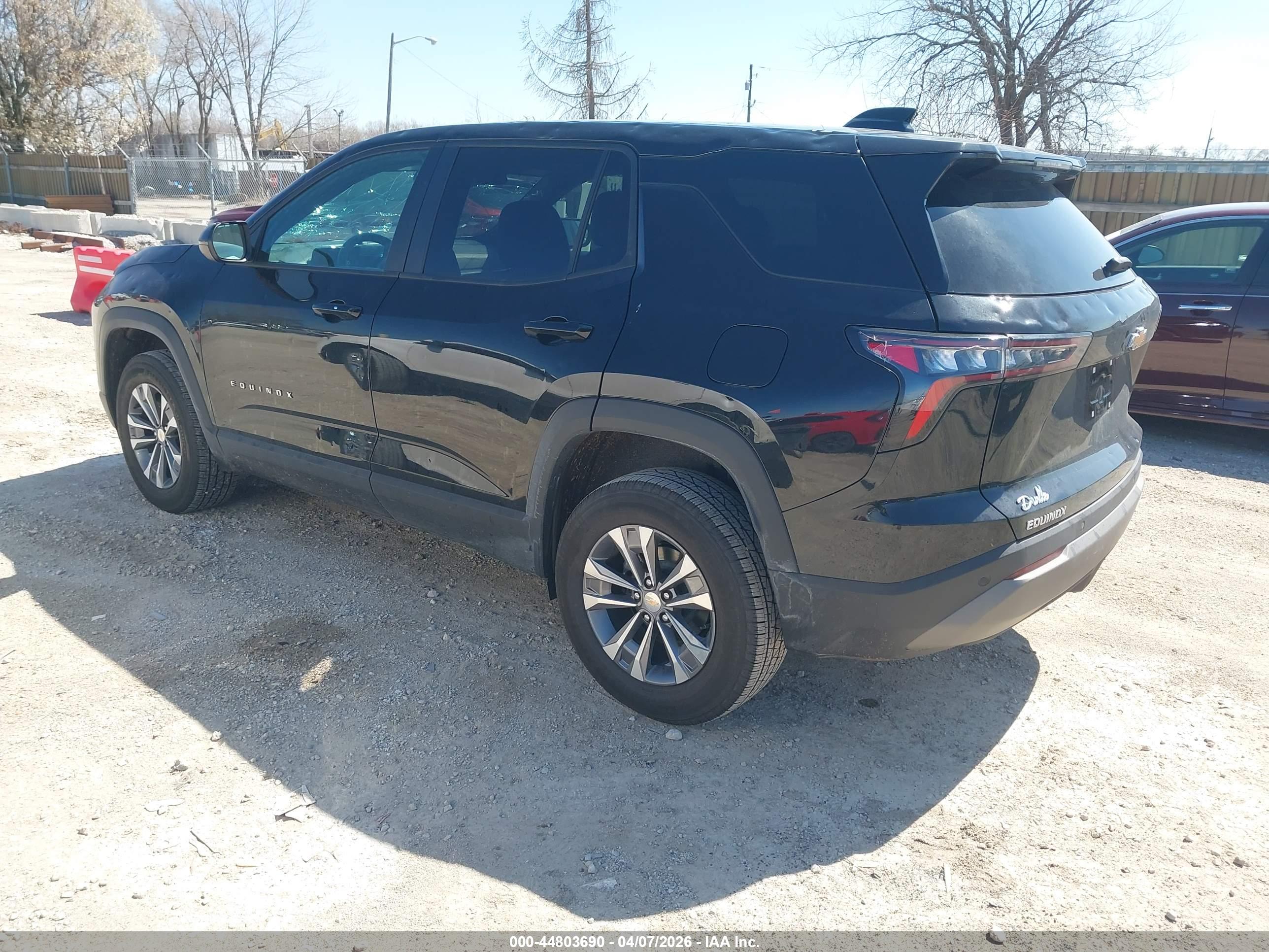 CHEVROLET EQUINOX image 3