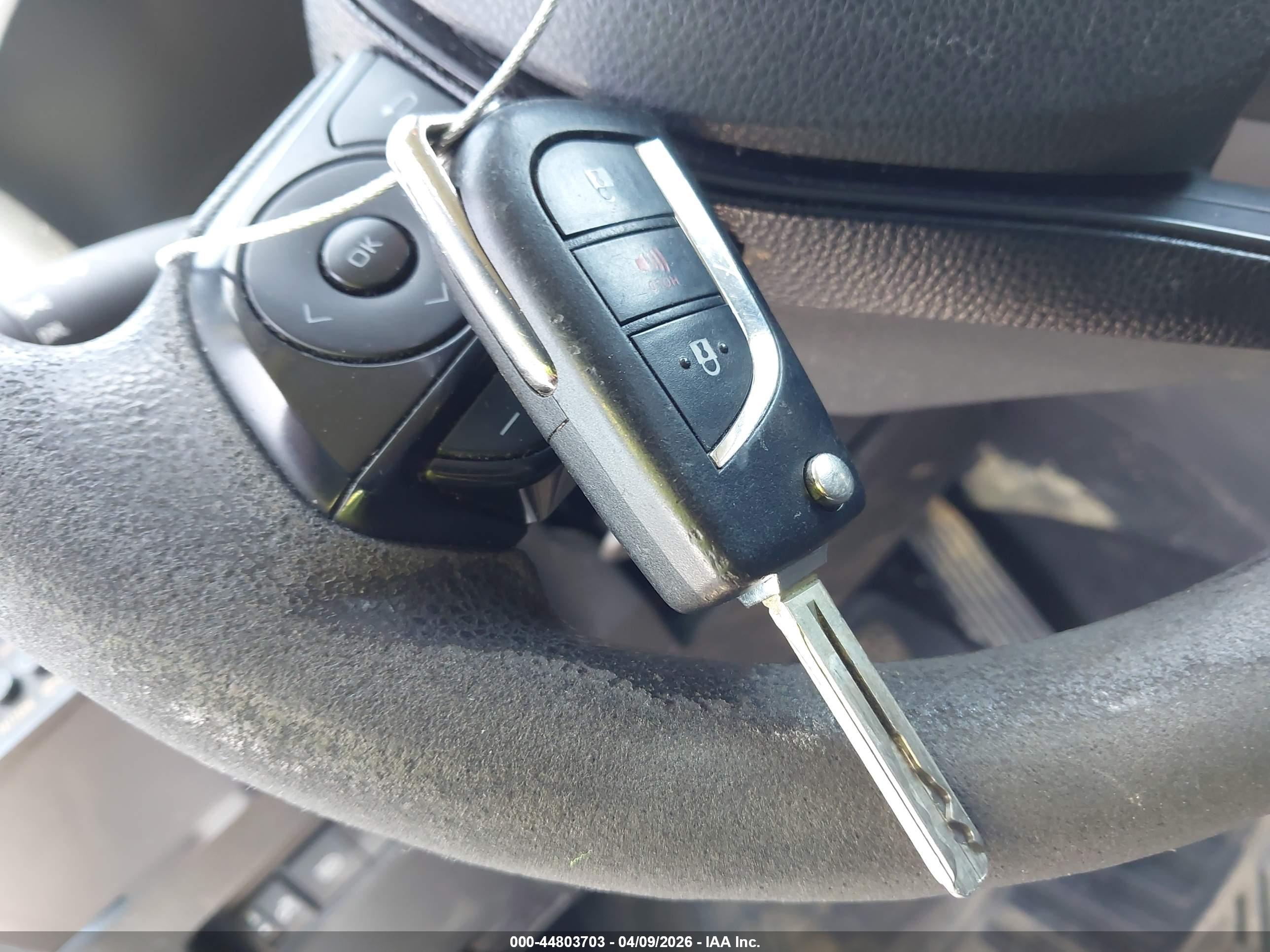 TOYOTA RAV4 image 11
