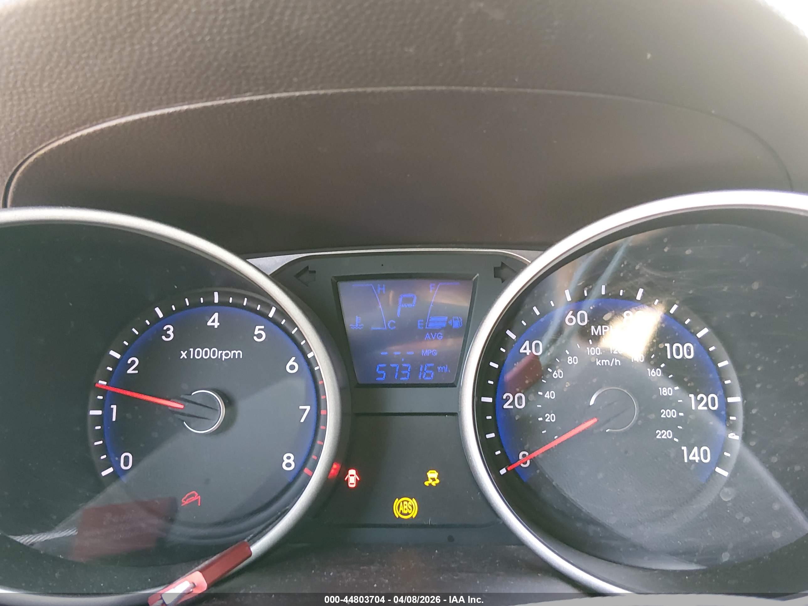 HYUNDAI TUCSON image 7
