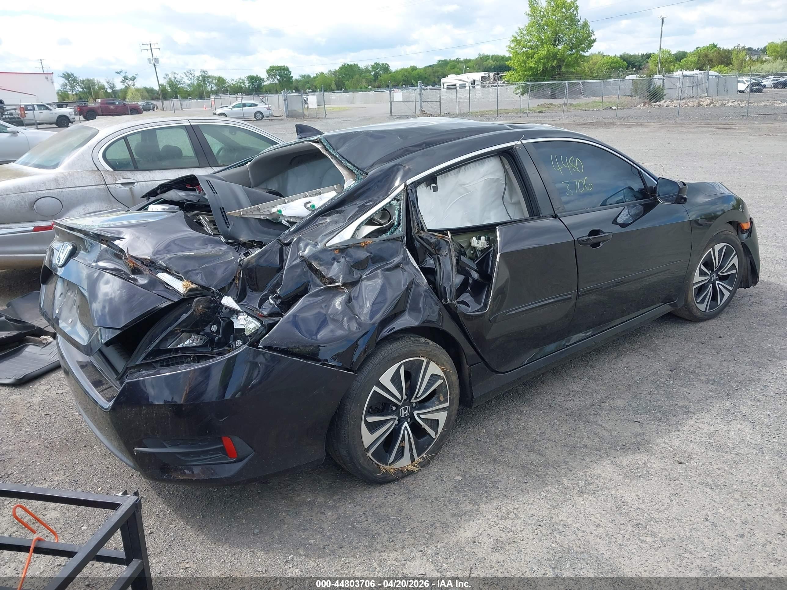 HONDA CIVIC image 4
