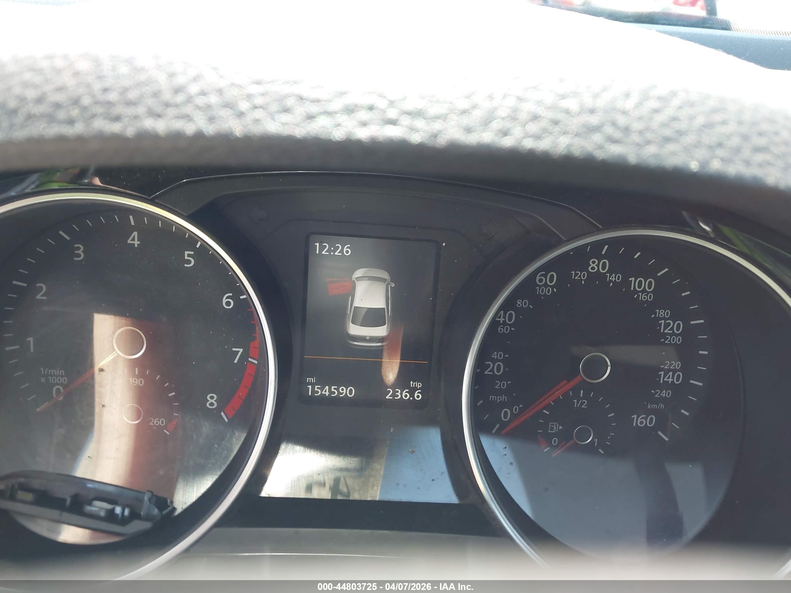 VOLKSWAGEN JETTA image 7