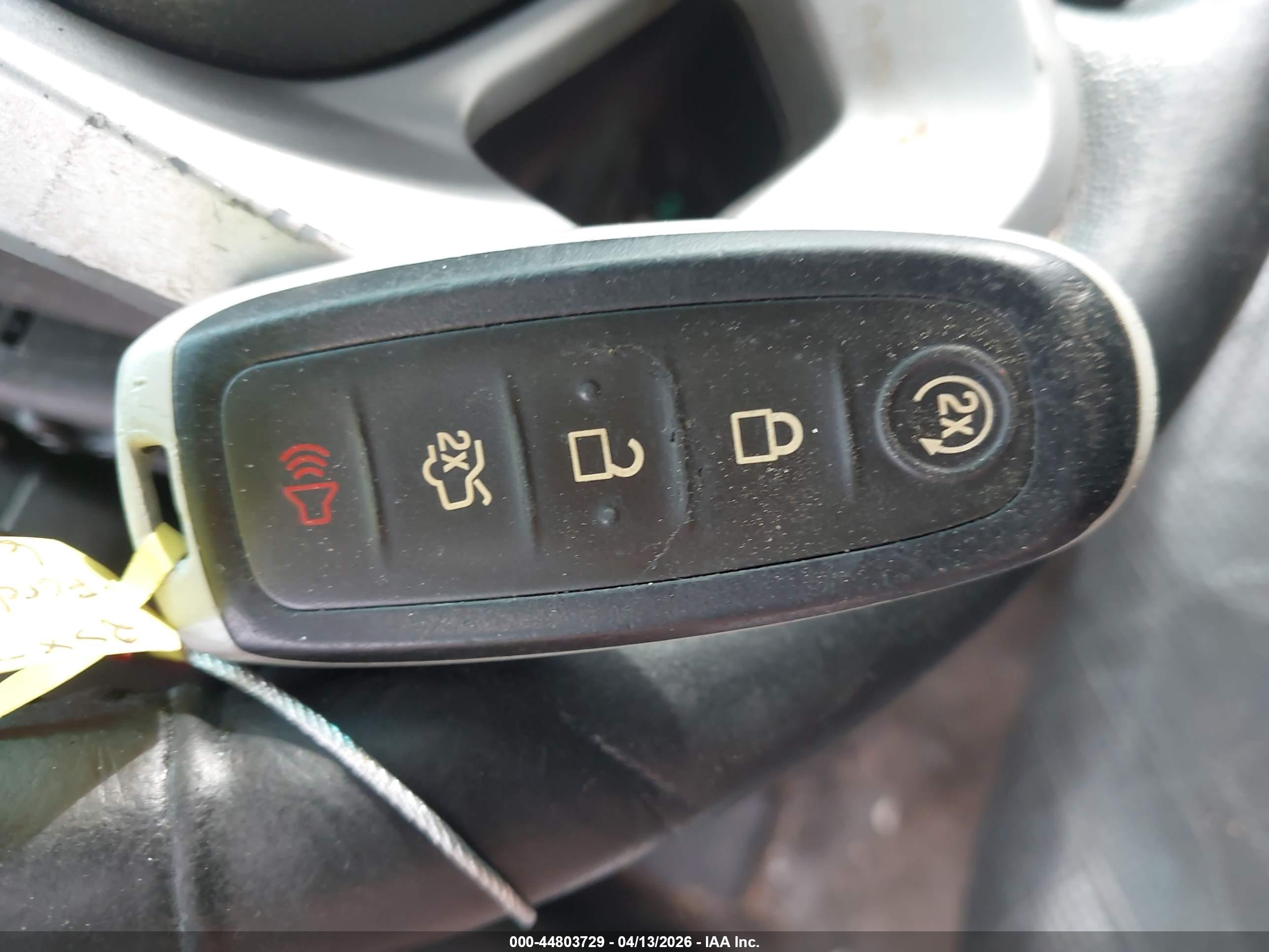 FORD EXPLORER image 11