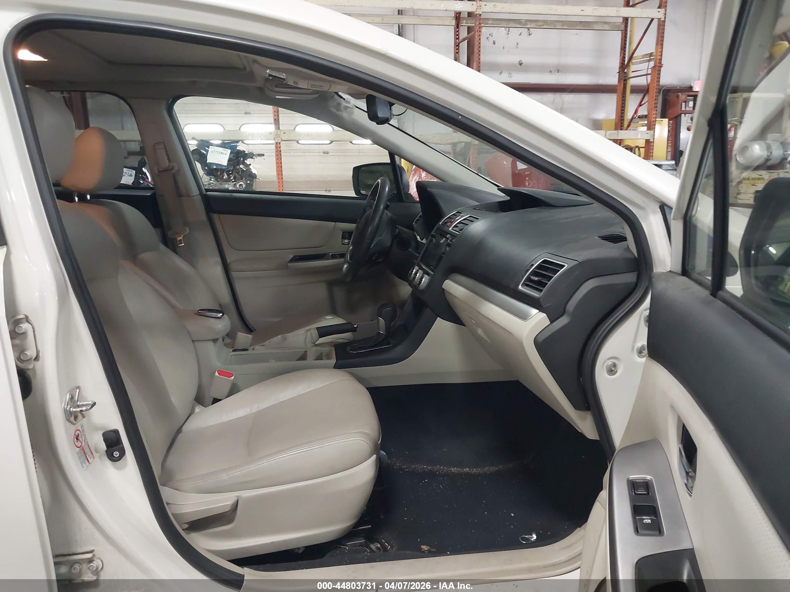 SUBARU XV image 5
