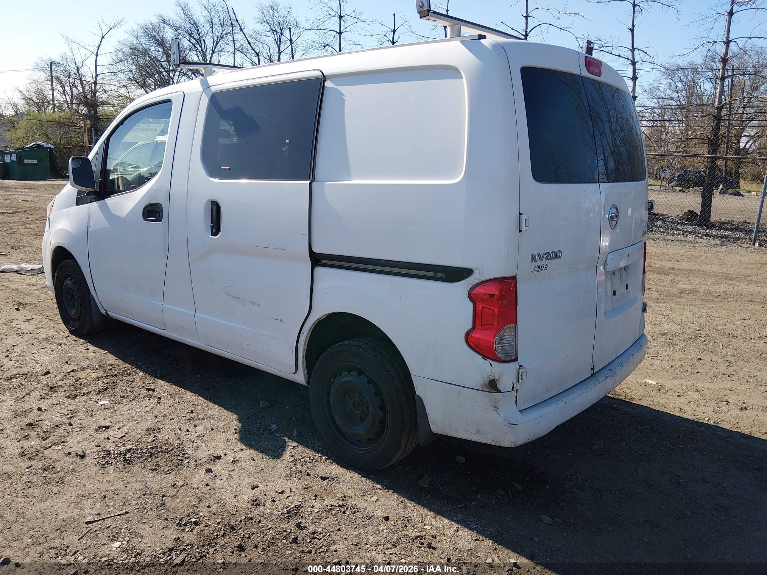 NISSAN NV200 image 3