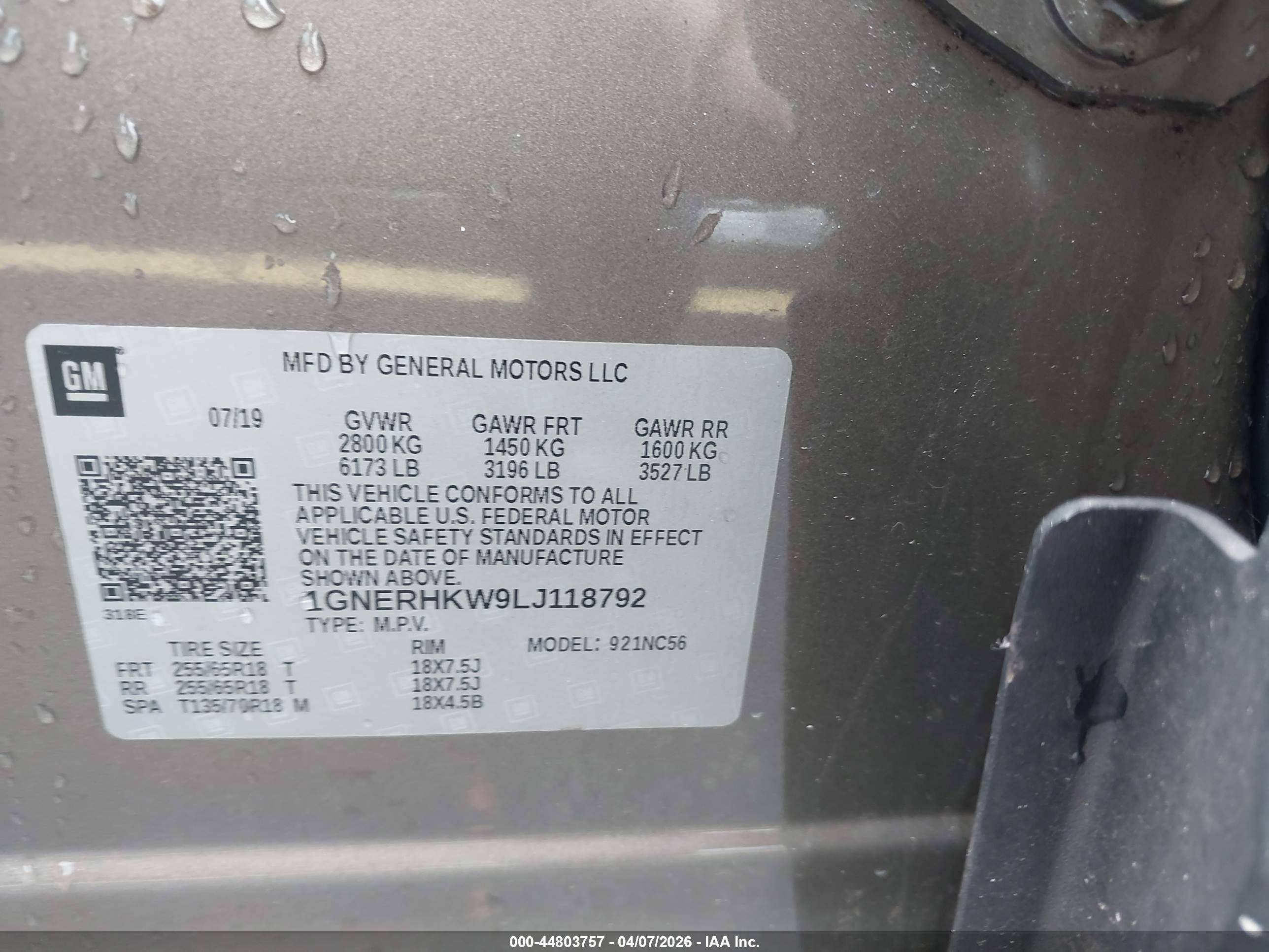 CHEVROLET TRAVERSE image 9