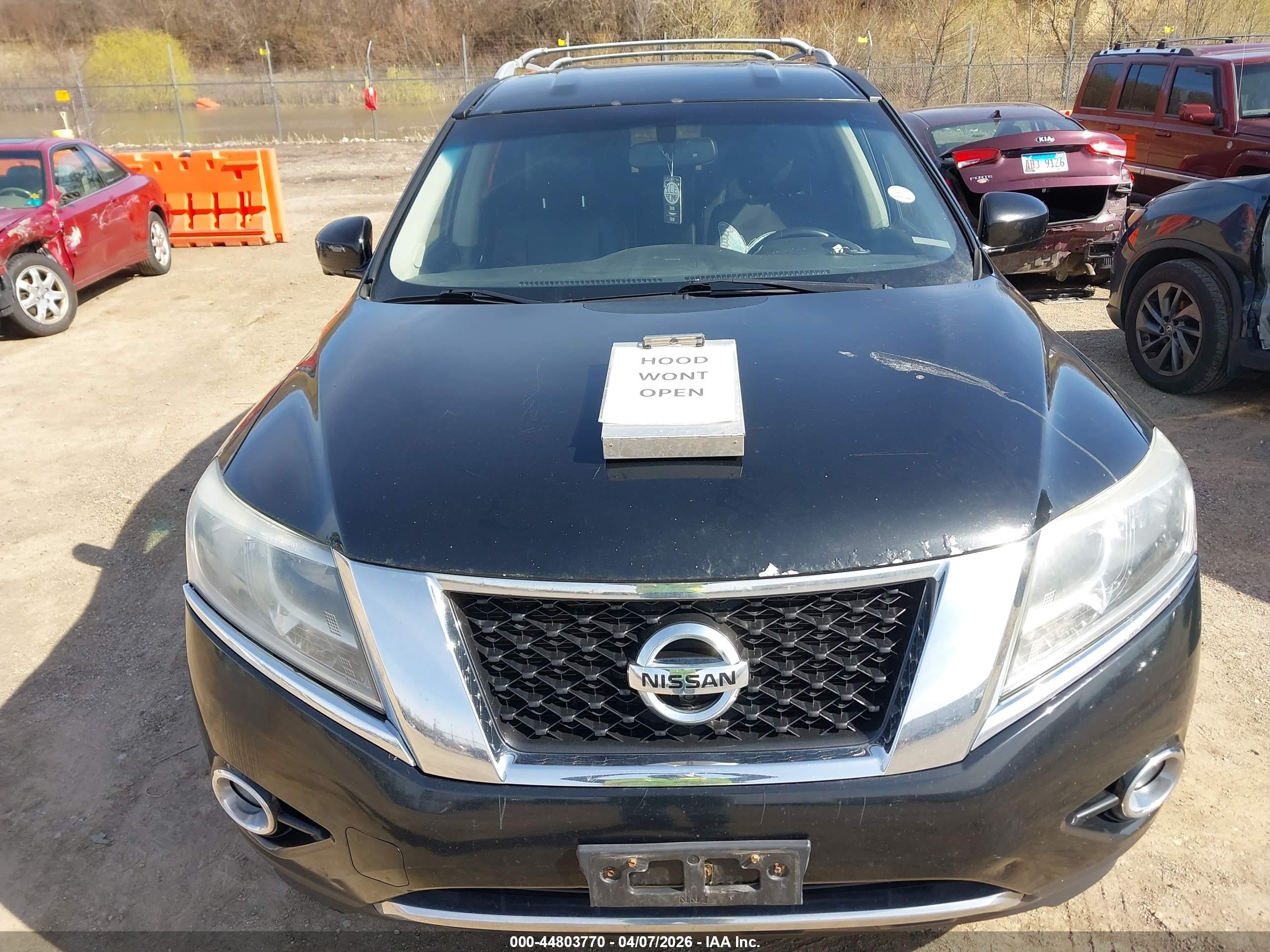 NISSAN PATHFINDER image 10