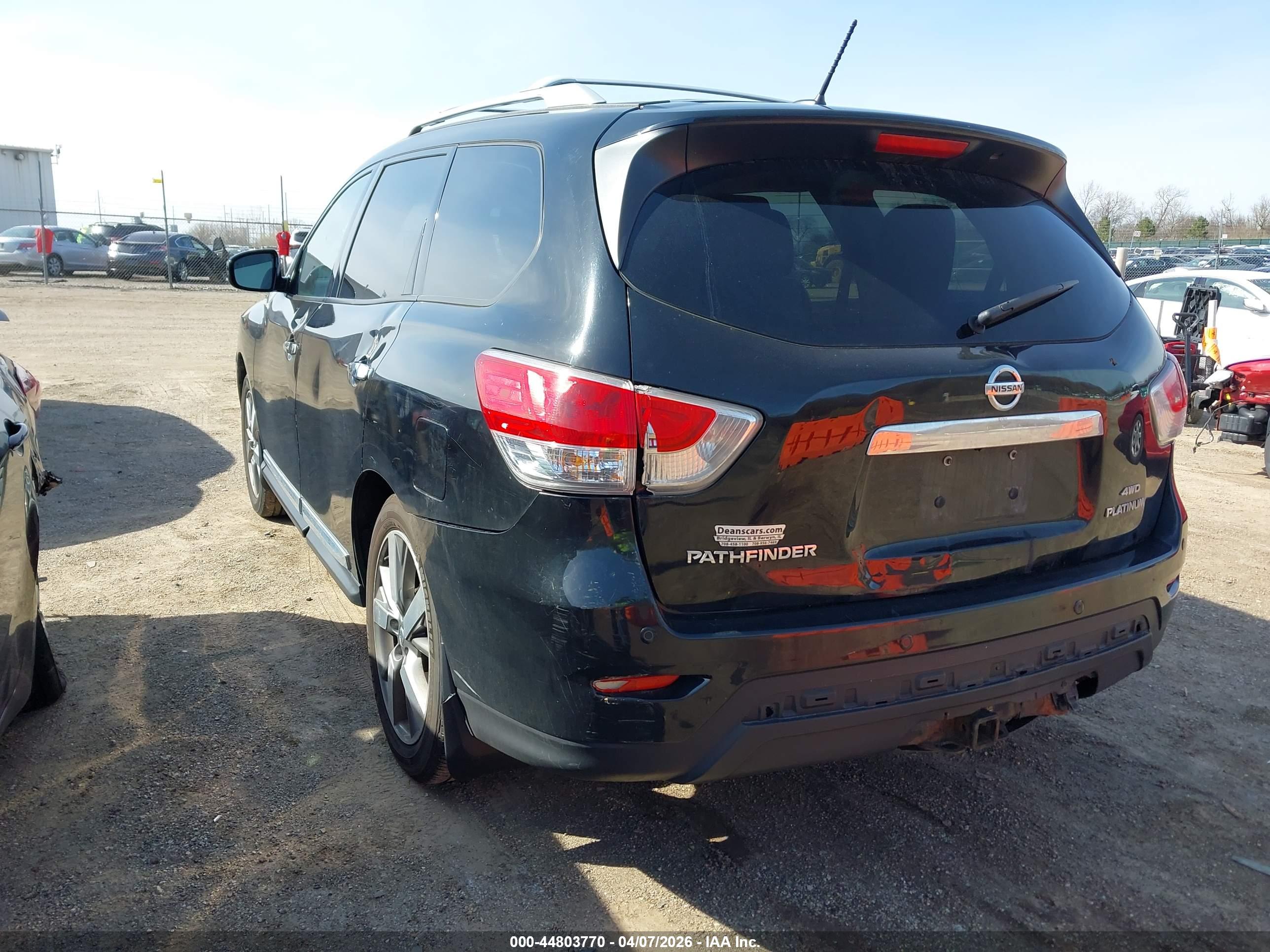 NISSAN PATHFINDER image 6