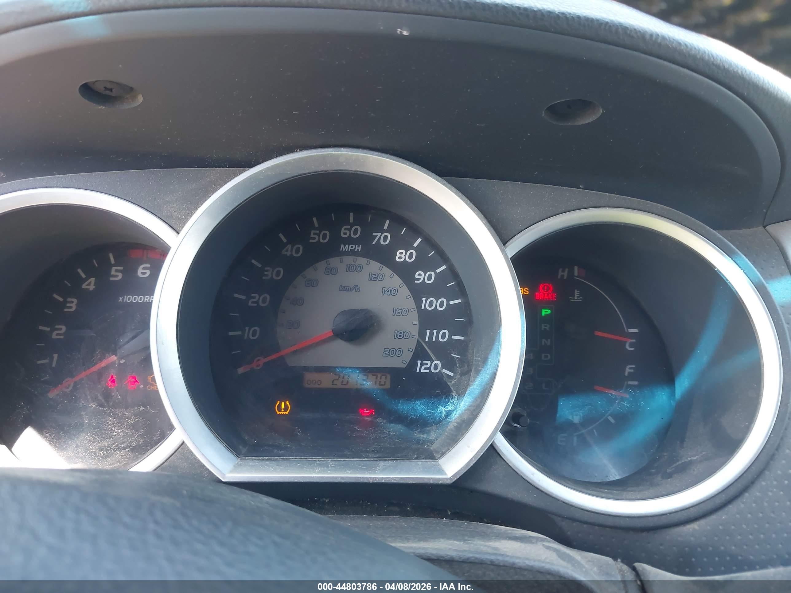 TOYOTA TACOMA image 7