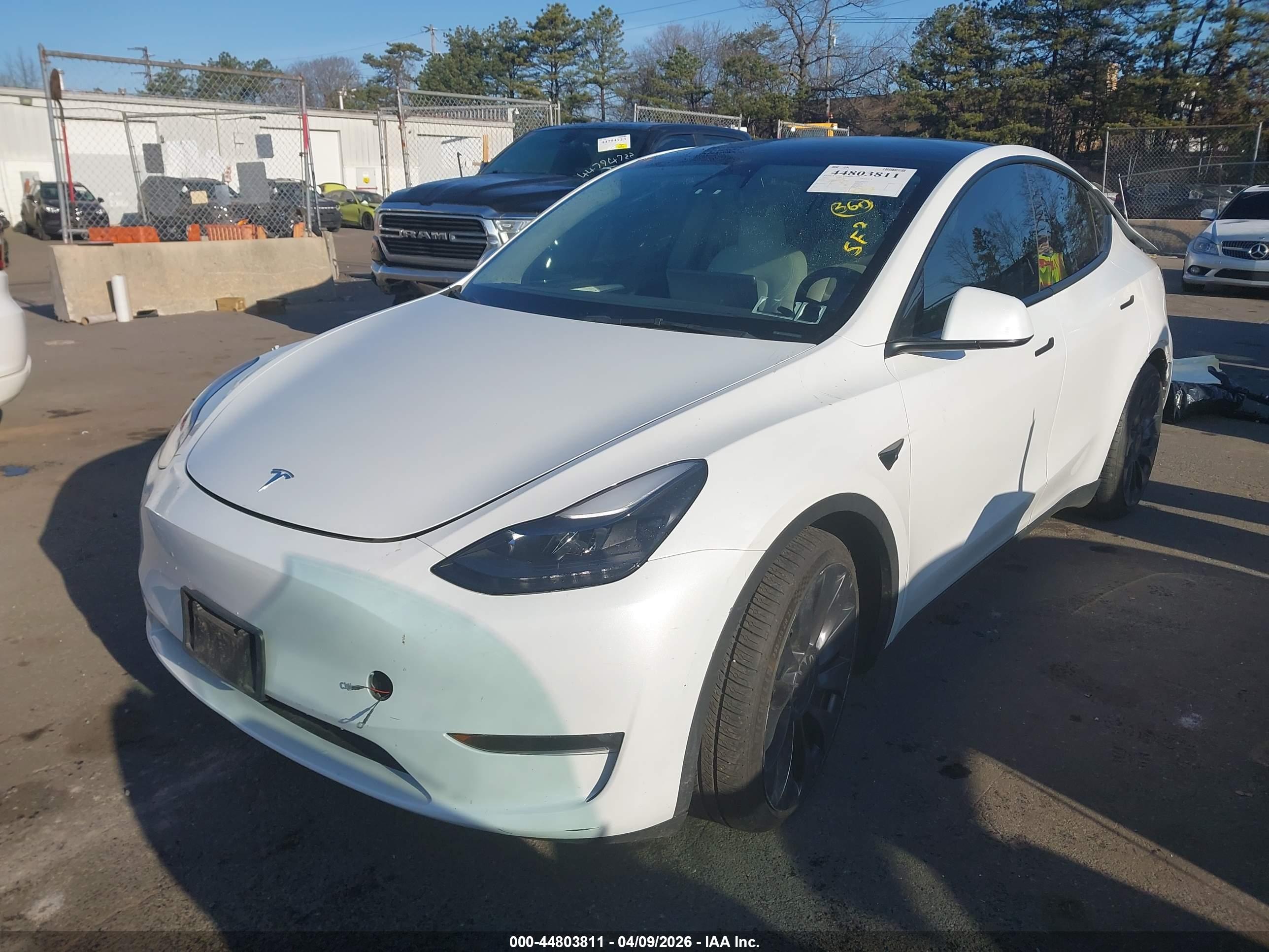 TESLA MODEL image 2