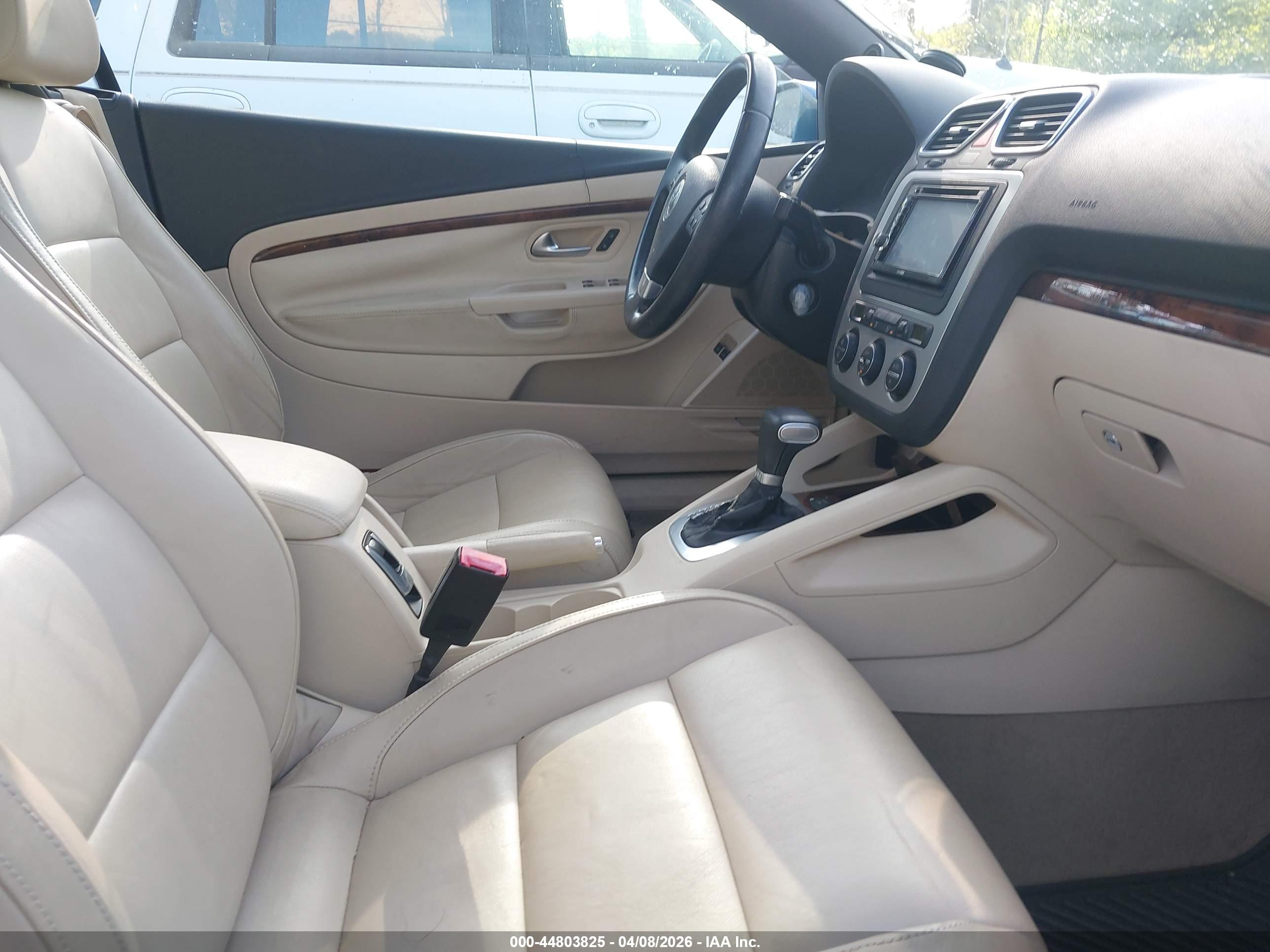 VOLKSWAGEN EOS image 5