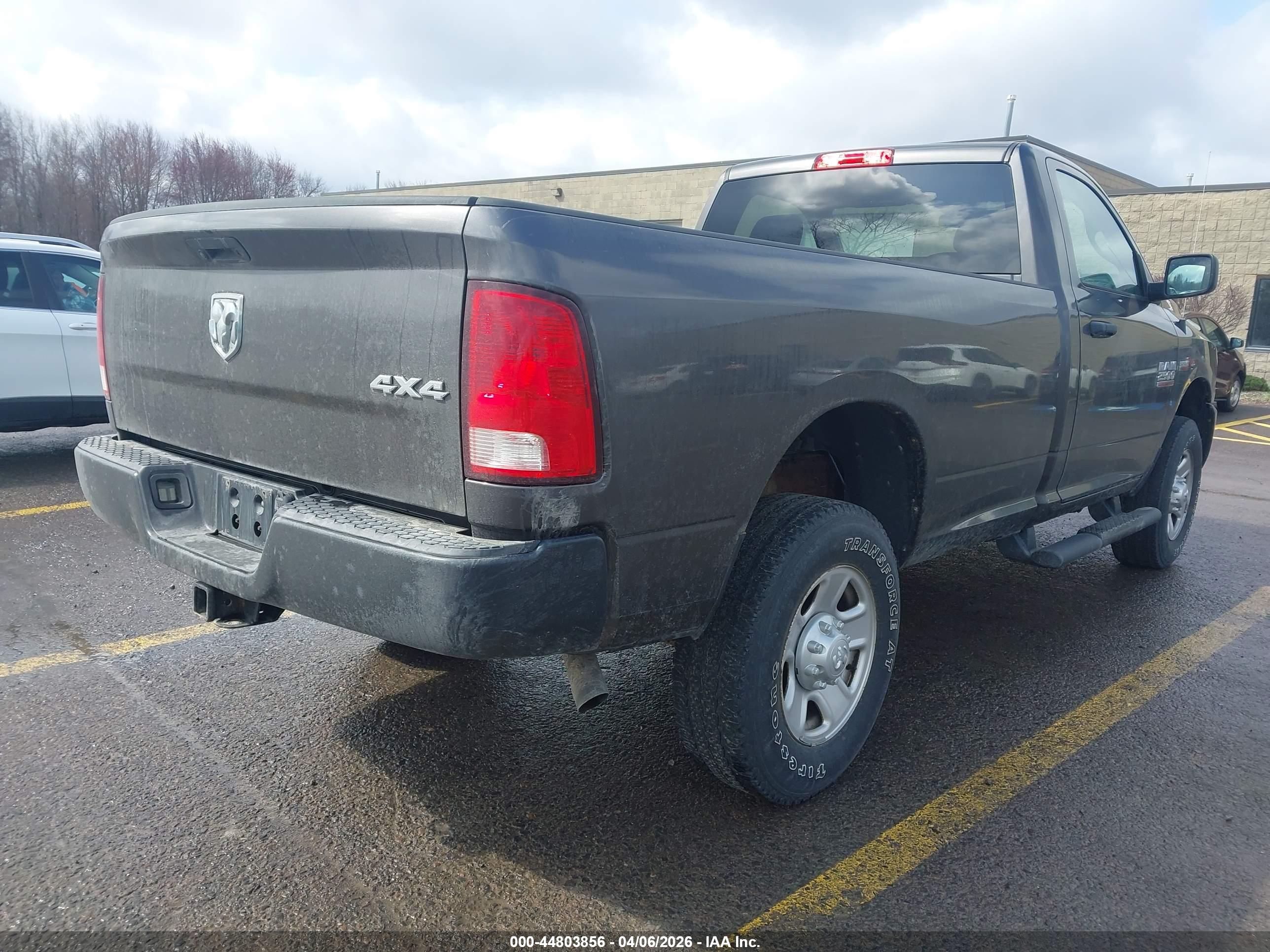 RAM 2500 image 4