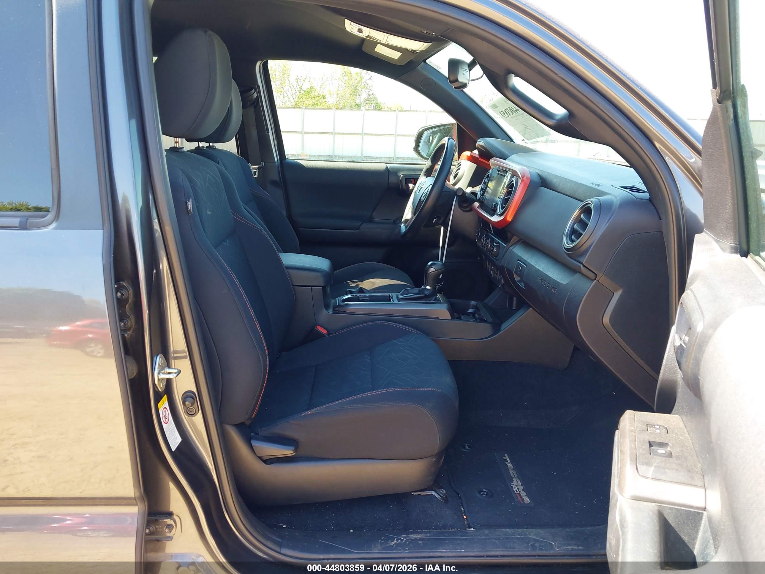 TOYOTA TACOMA image 5