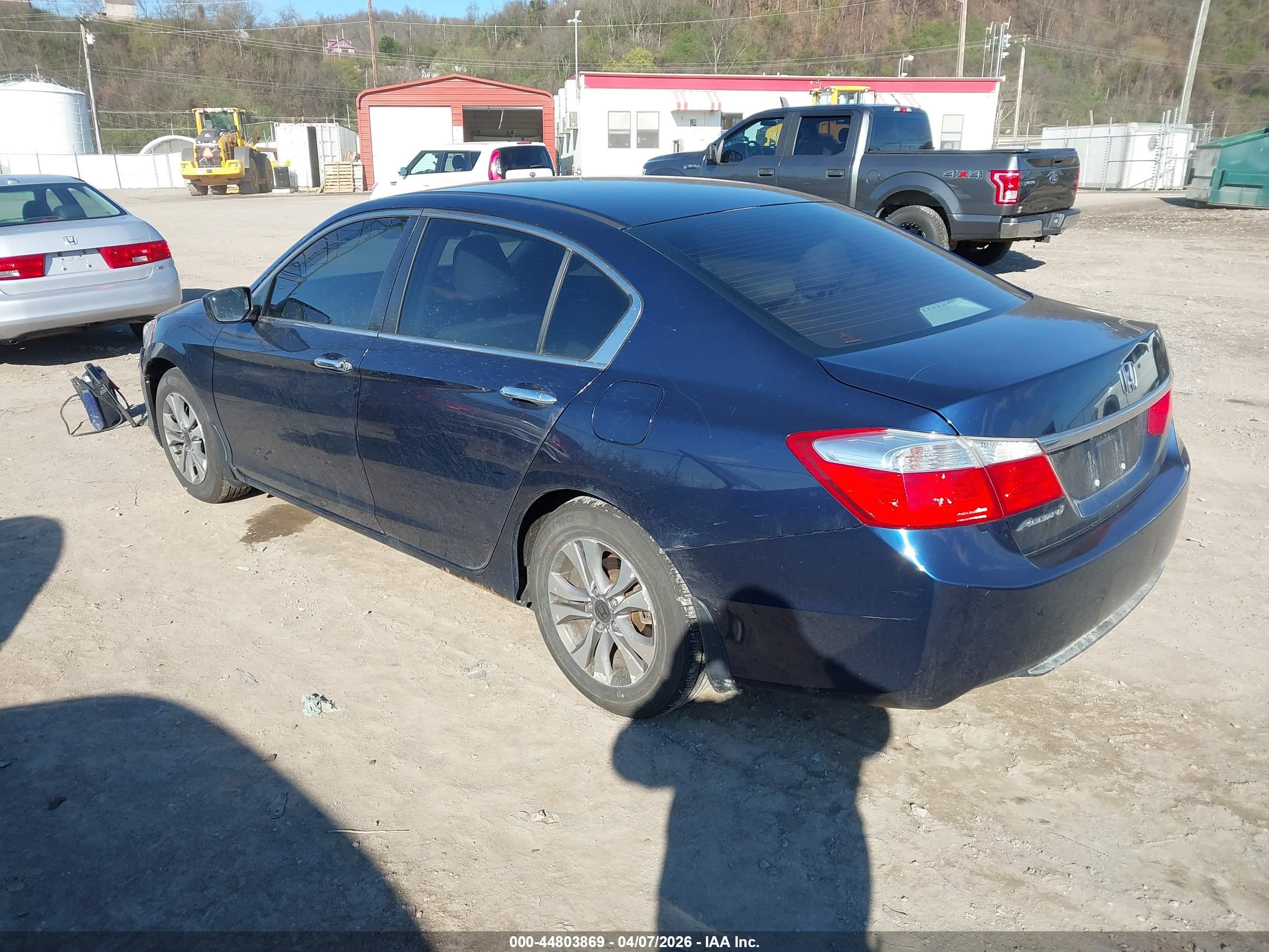 HONDA ACCORD image 3