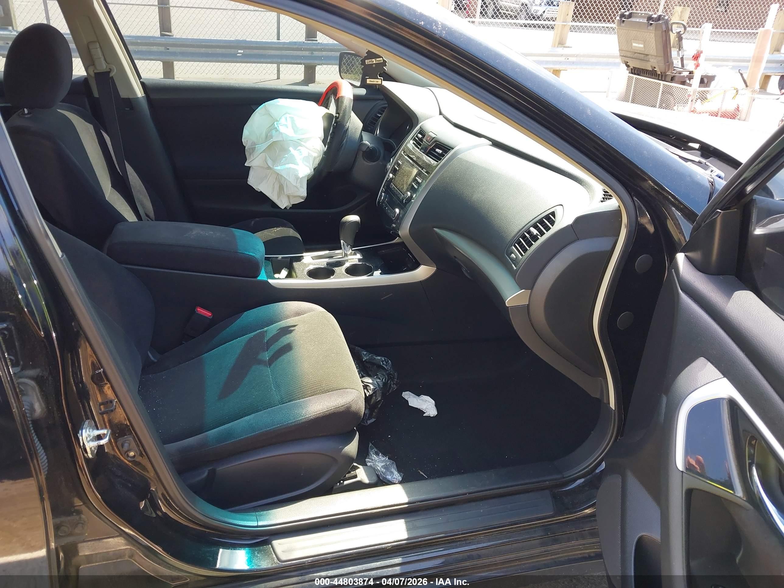 NISSAN ALTIMA image 5