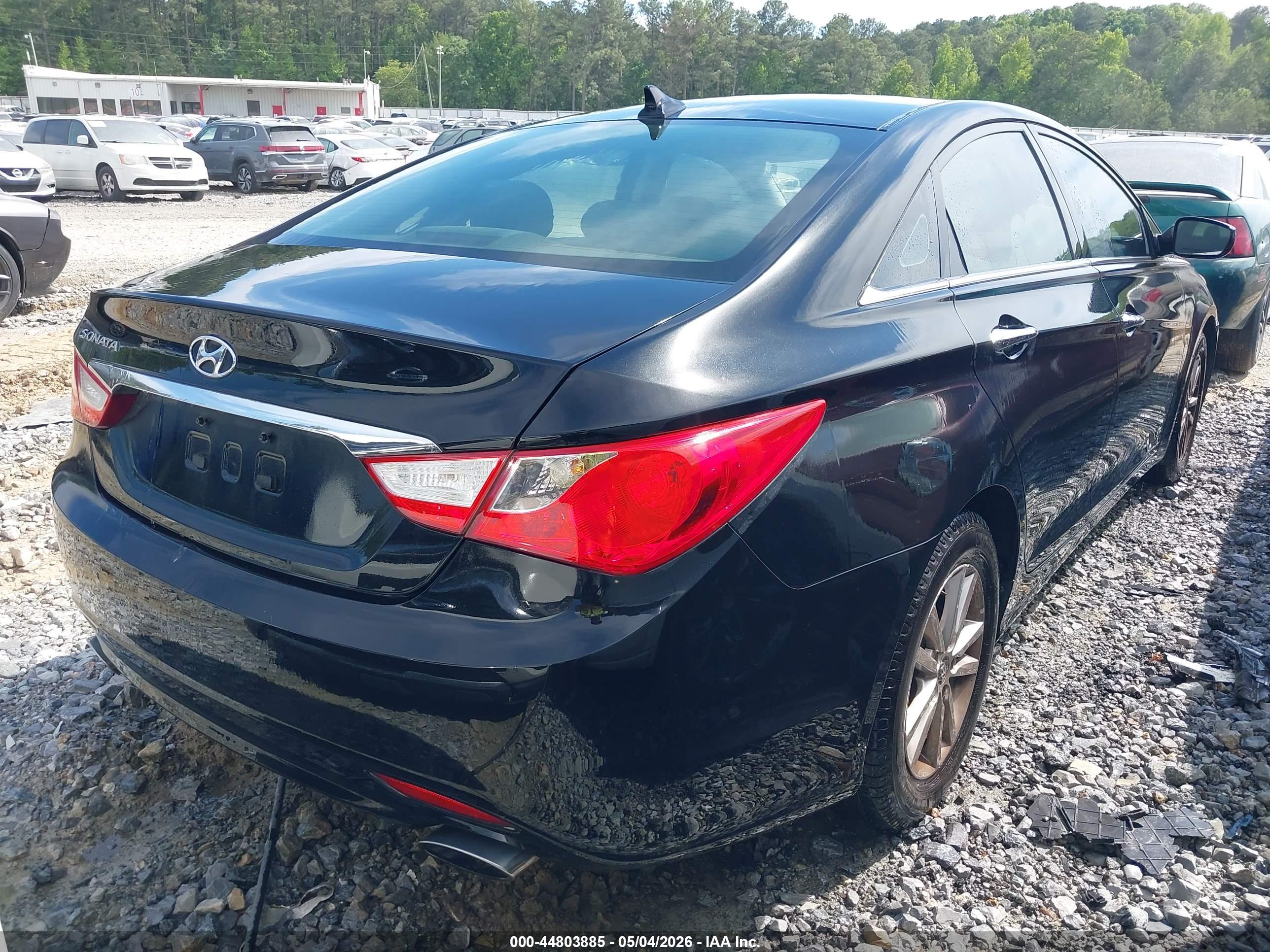 HYUNDAI SONATA image 4
