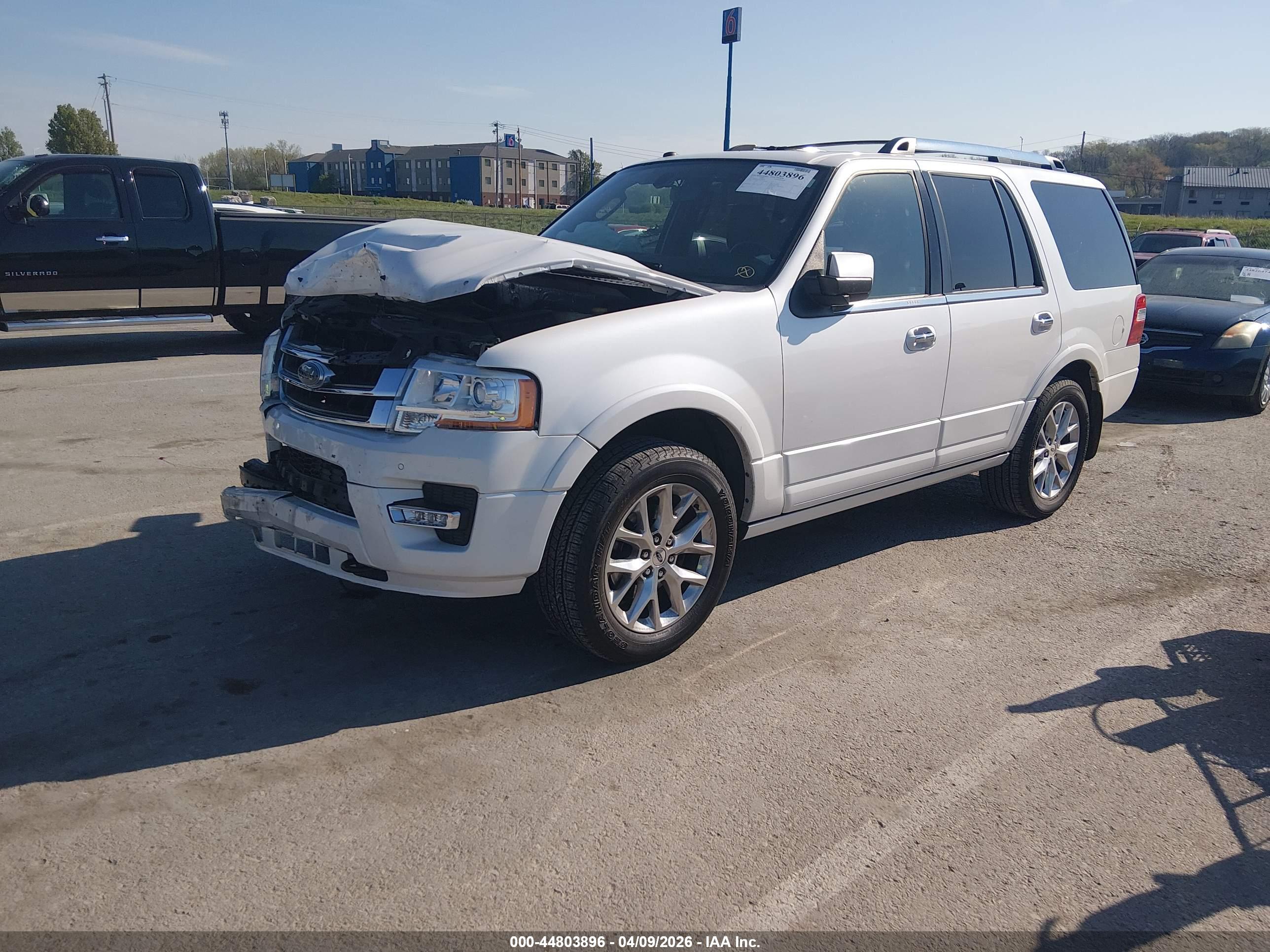FORD EXPEDITION image 2