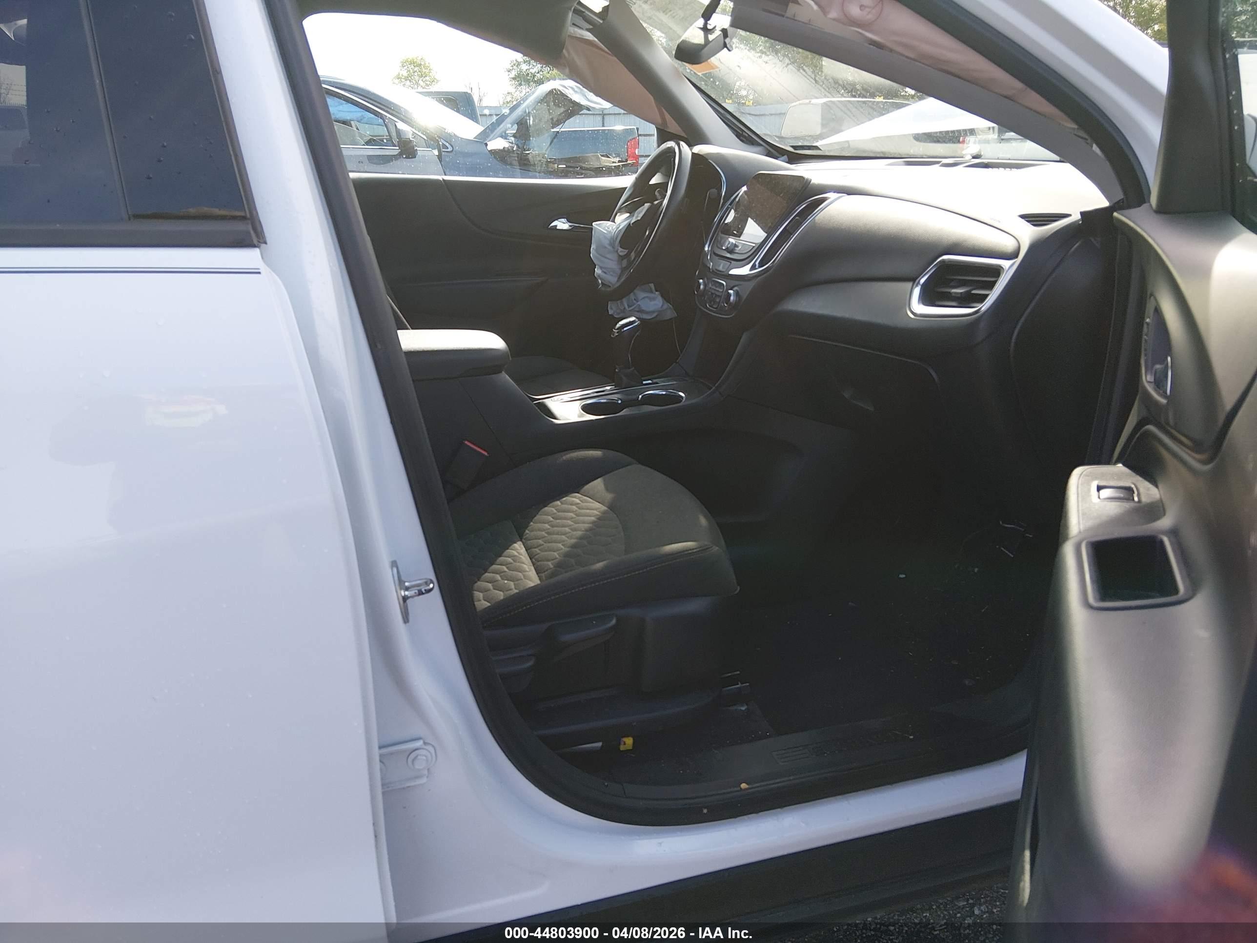 CHEVROLET EQUINOX image 5