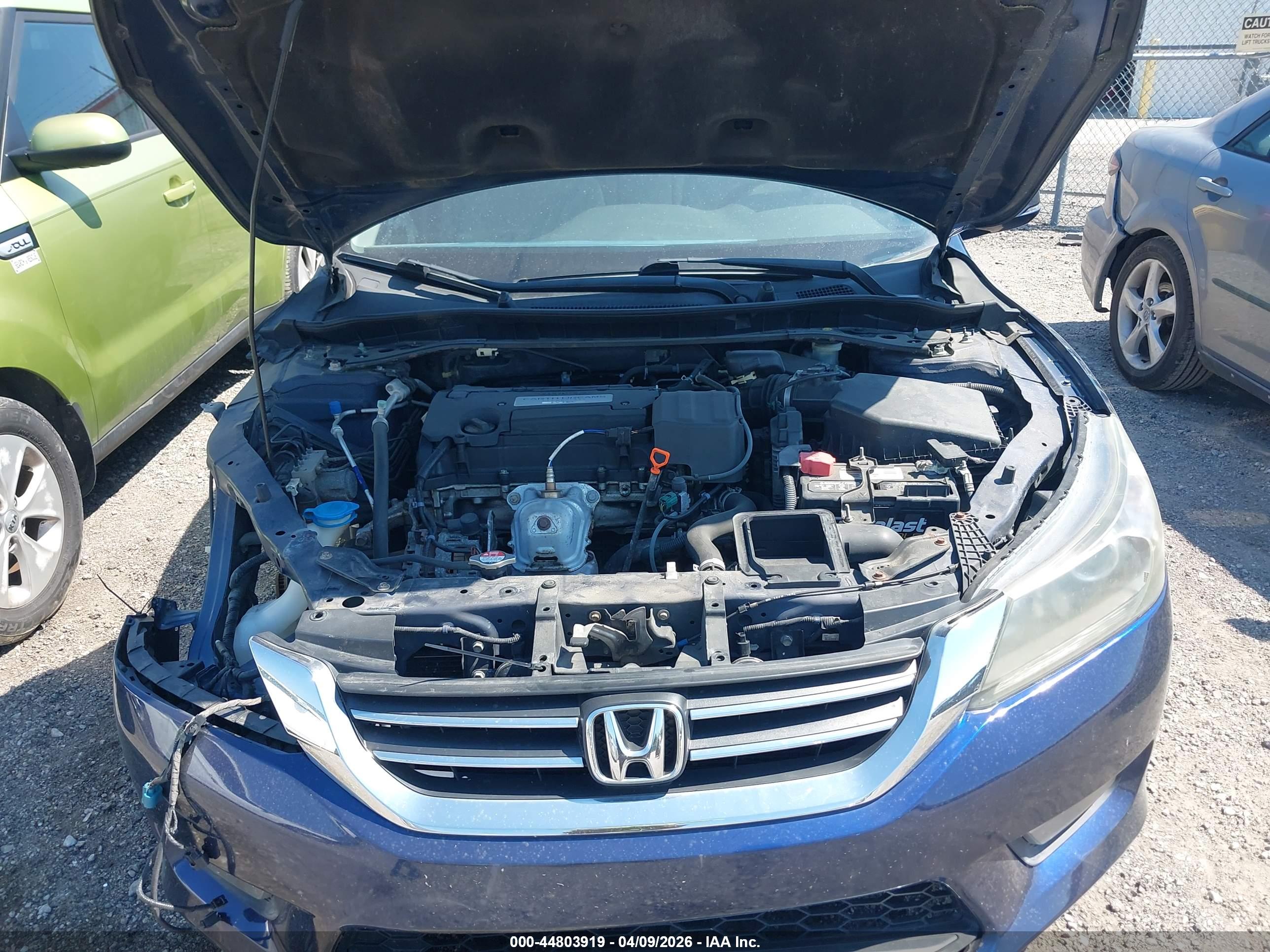 HONDA ACCORD image 10