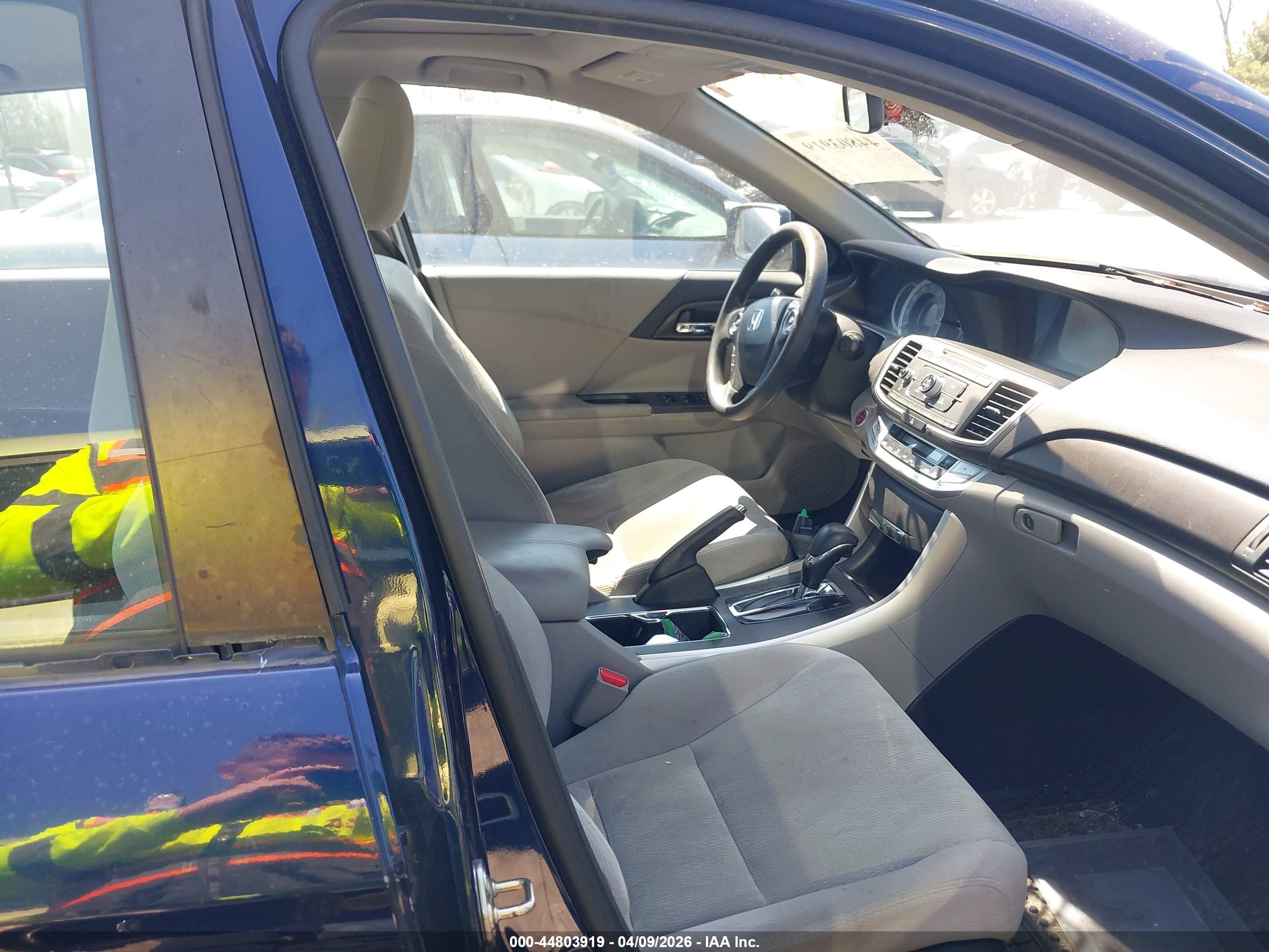 HONDA ACCORD image 5
