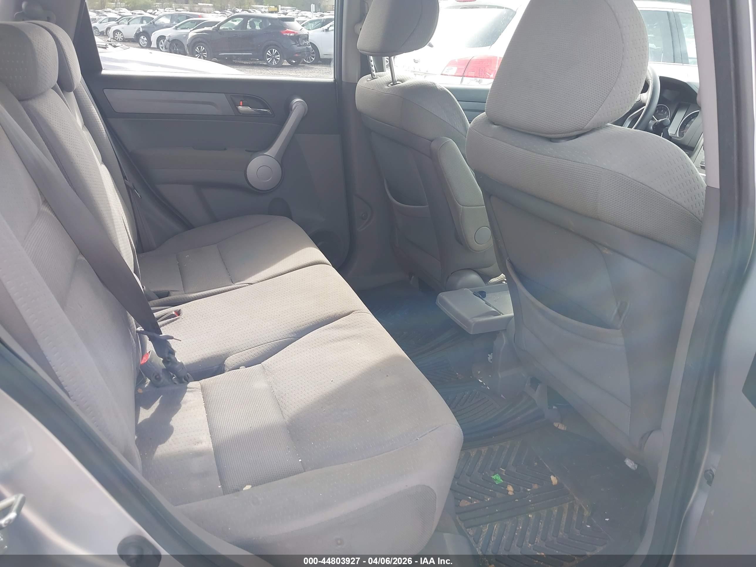 HONDA CR-V image 8