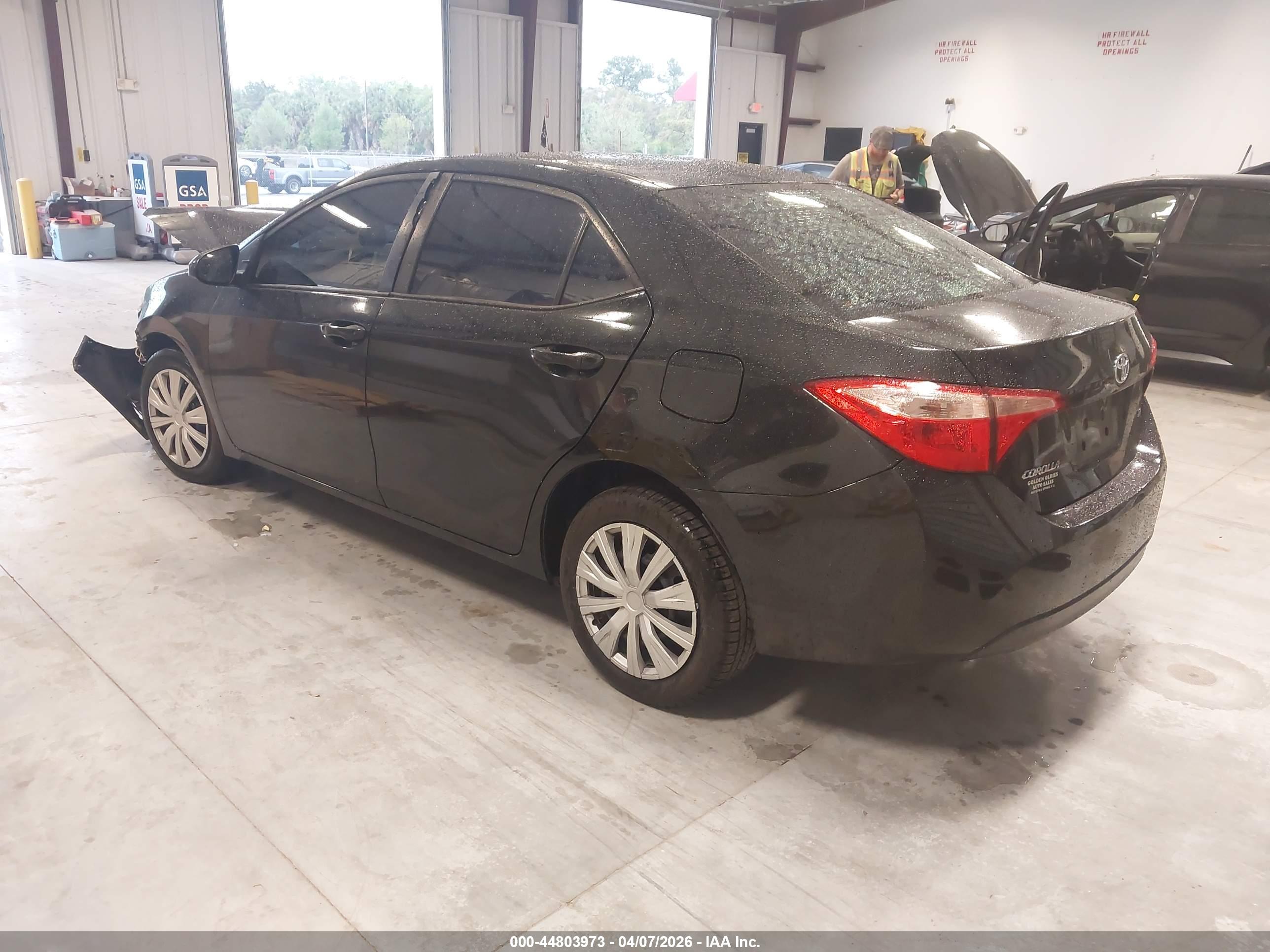 TOYOTA COROLLA image 3