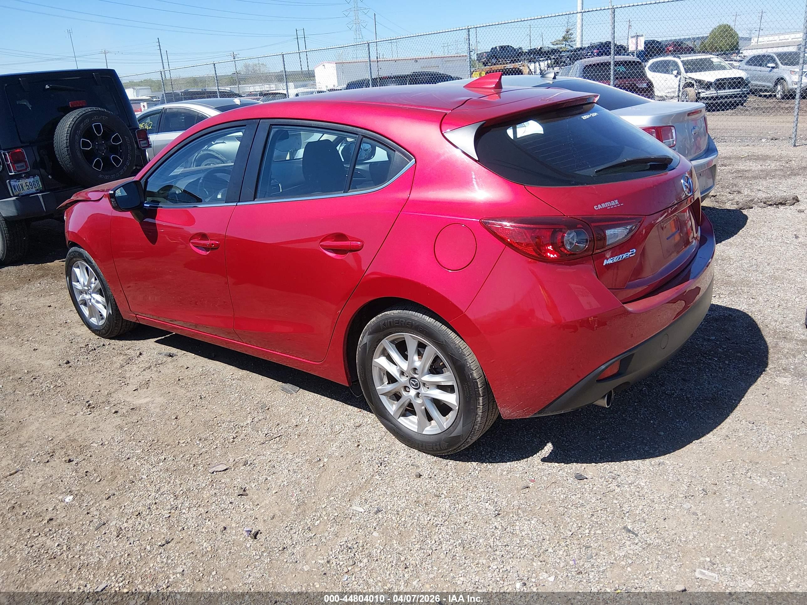MAZDA MAZDA3 image 3